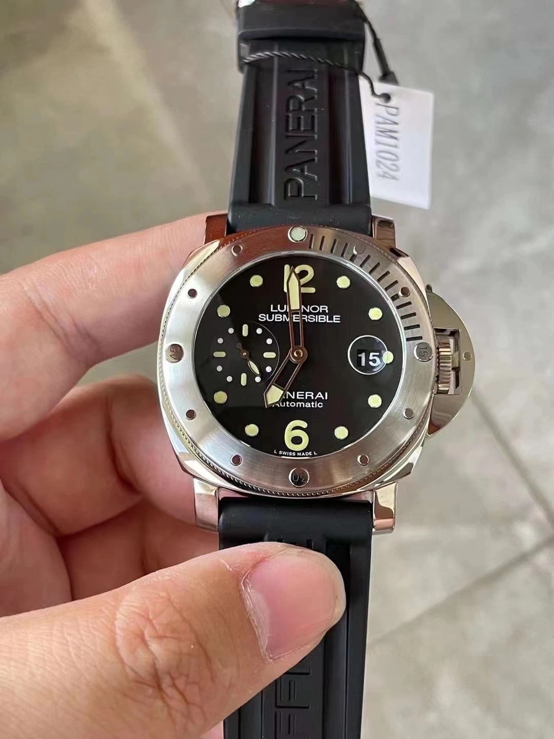 CBD Factory Panerai Submersible 44mm PAM01024 1:1 Super Clone – DD Engine Movement Durable 394