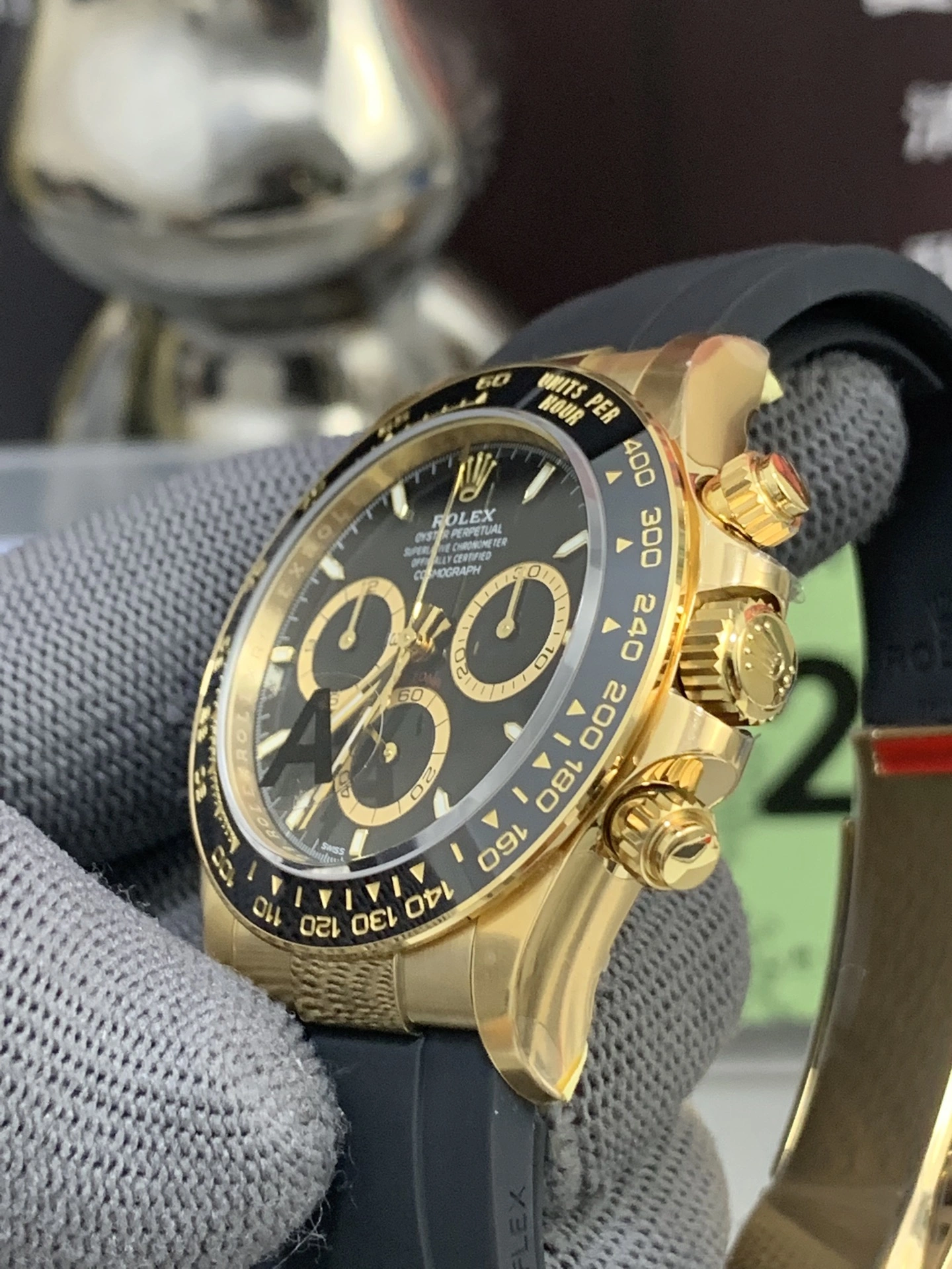 MoistureWicking CBD Factory Rolex Cosmograph Daytona 40mm Black Panda Dial Yellow Gold Rubber Strap (126518LN) 1:1 Super Clone – DD4131 Movement 14
