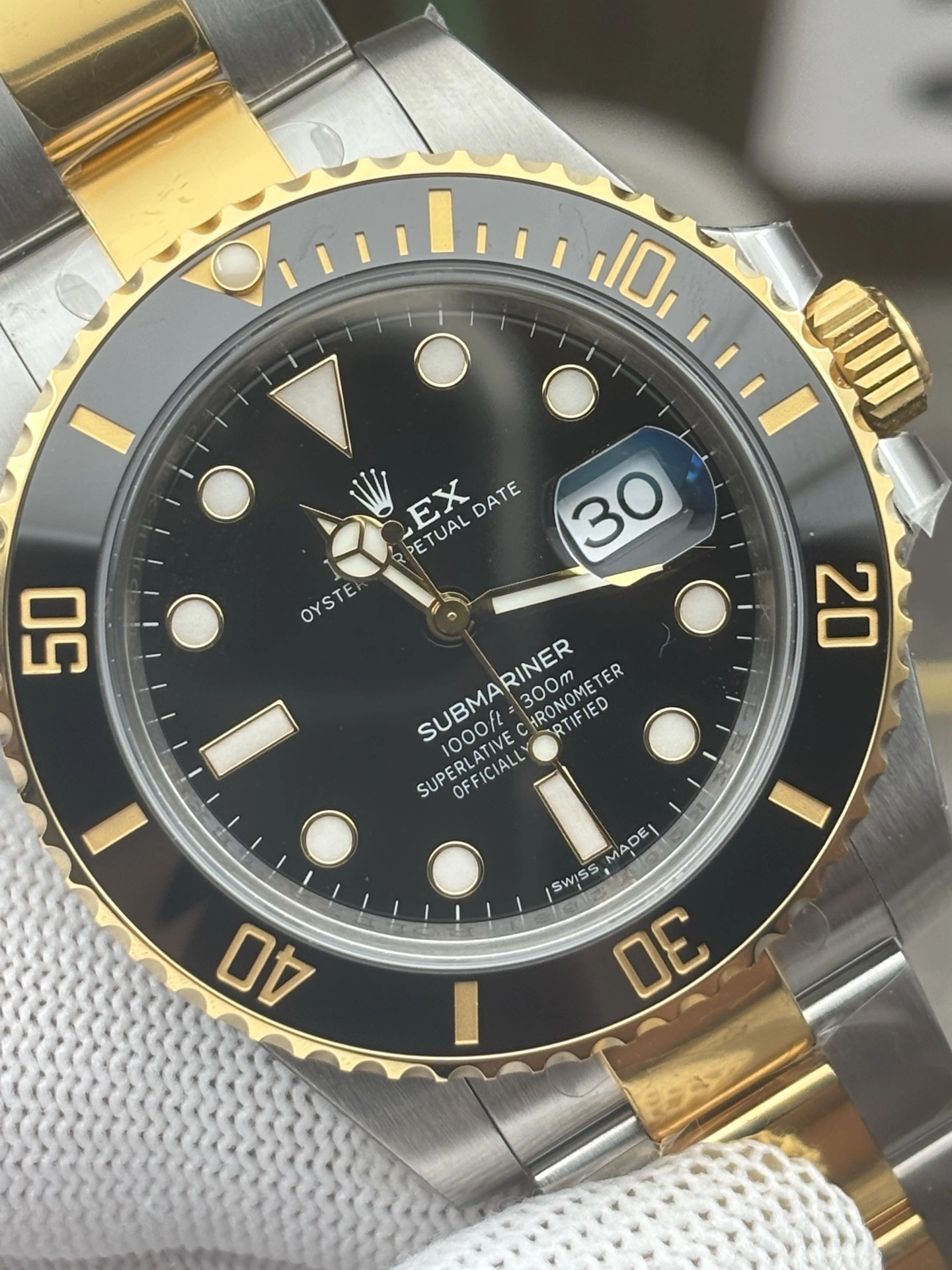 Reliable CBD Factory Rolex Submariner Date “Two-Tone Black” 18K Yellow Gold 40mm (116613LN) 1:1 Super Clone – DD3135 Movement 202