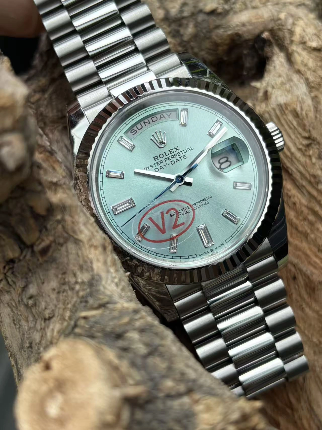 Practical CBD Factory Rolex Day-Date 40 Platinum Ice Blue Diamond Dial (228236) 1:1 Super Clone – DD3255 Movement 131