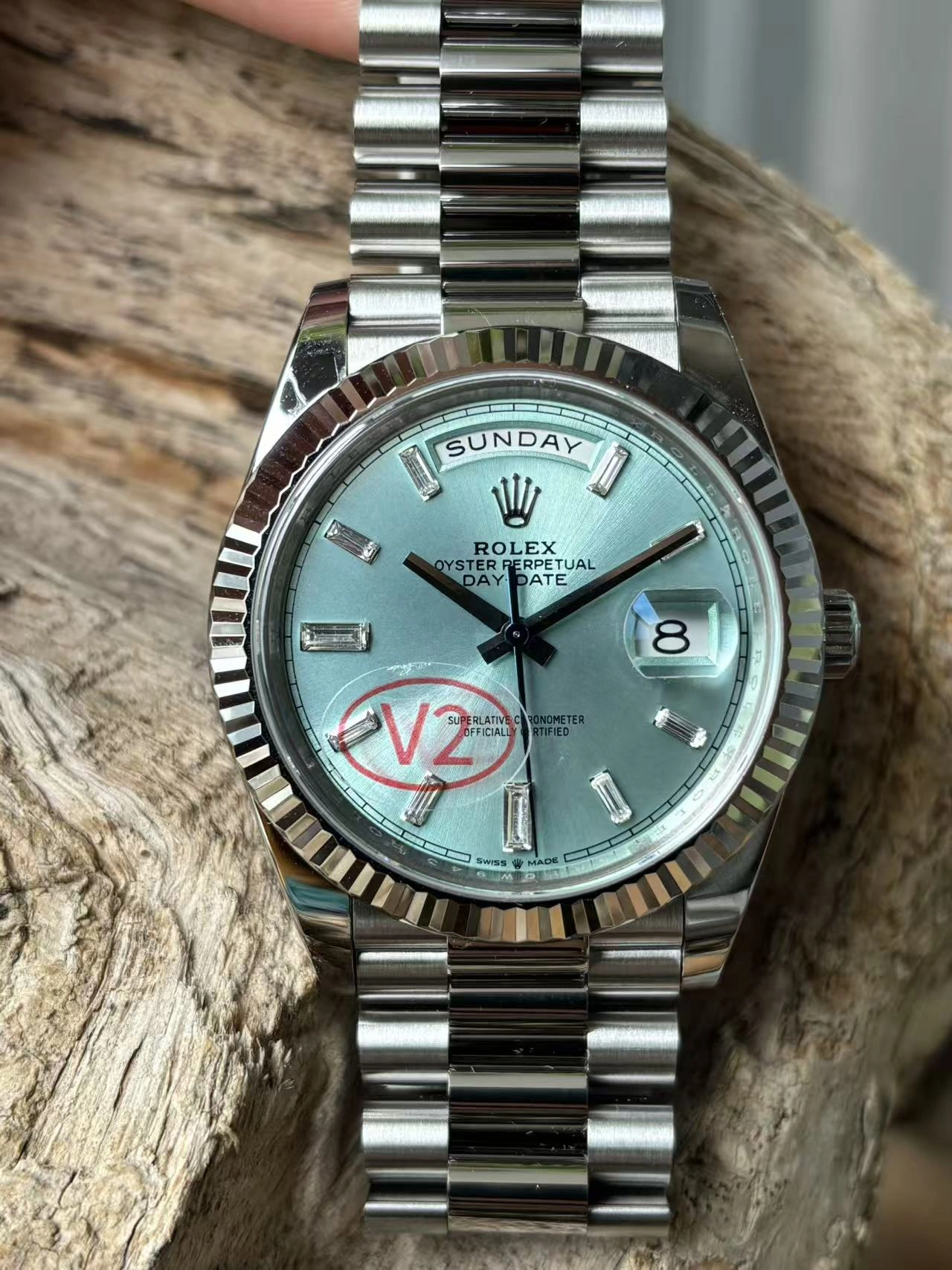 Practical CBD Factory Rolex Day-Date 40 Platinum Ice Blue Diamond Dial (228236) 1:1 Super Clone – DD3255 Movement 131
