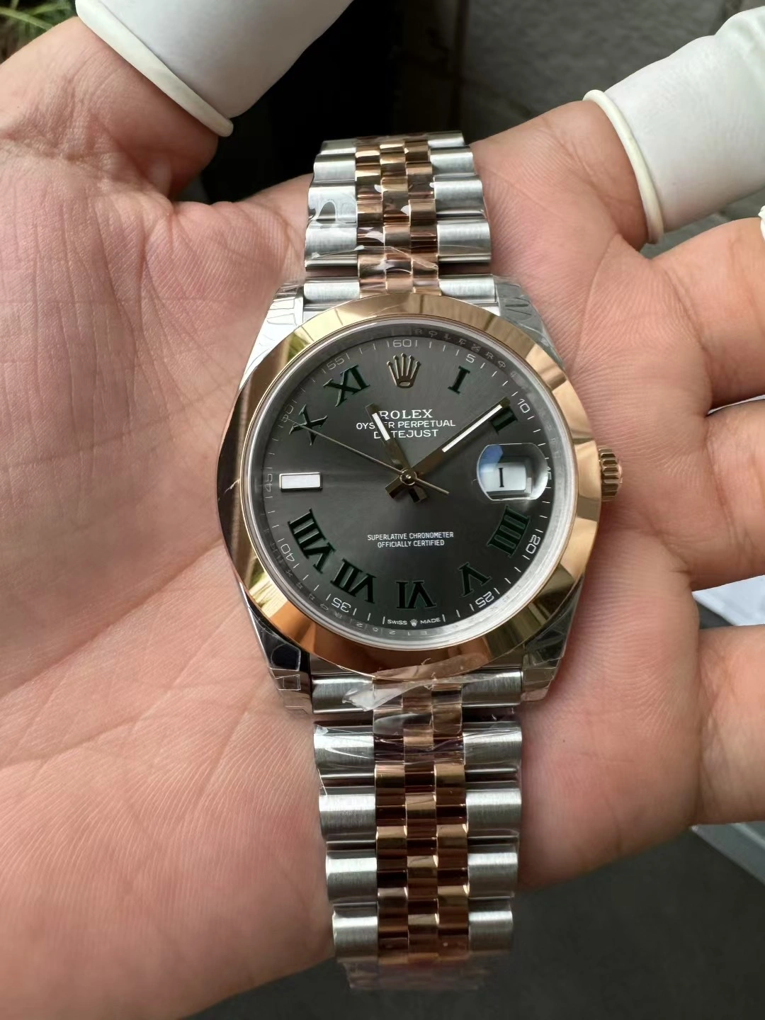 TopPick CBD Factory Rolex Datejust 41mm Two-Tone Rose Gold Slate Grey”Wimbledon” Dial Smooth Bezel Jubilee Bracelet (126301) 1:1 Super Clone – DD3235 Movement 80