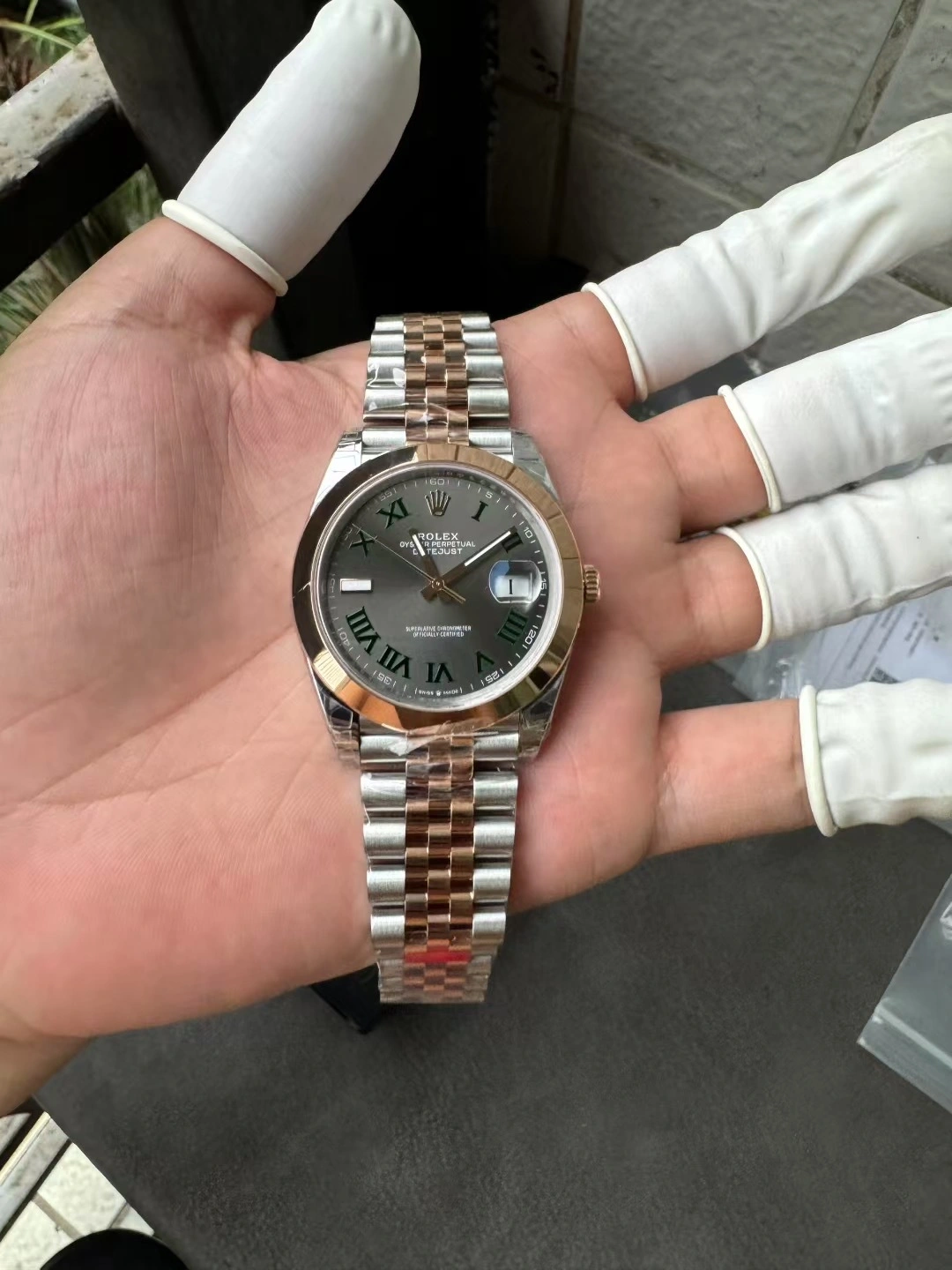 TopPick CBD Factory Rolex Datejust 41mm Two-Tone Rose Gold Slate Grey”Wimbledon” Dial Smooth Bezel Jubilee Bracelet (126301) 1:1 Super Clone – DD3235 Movement 80