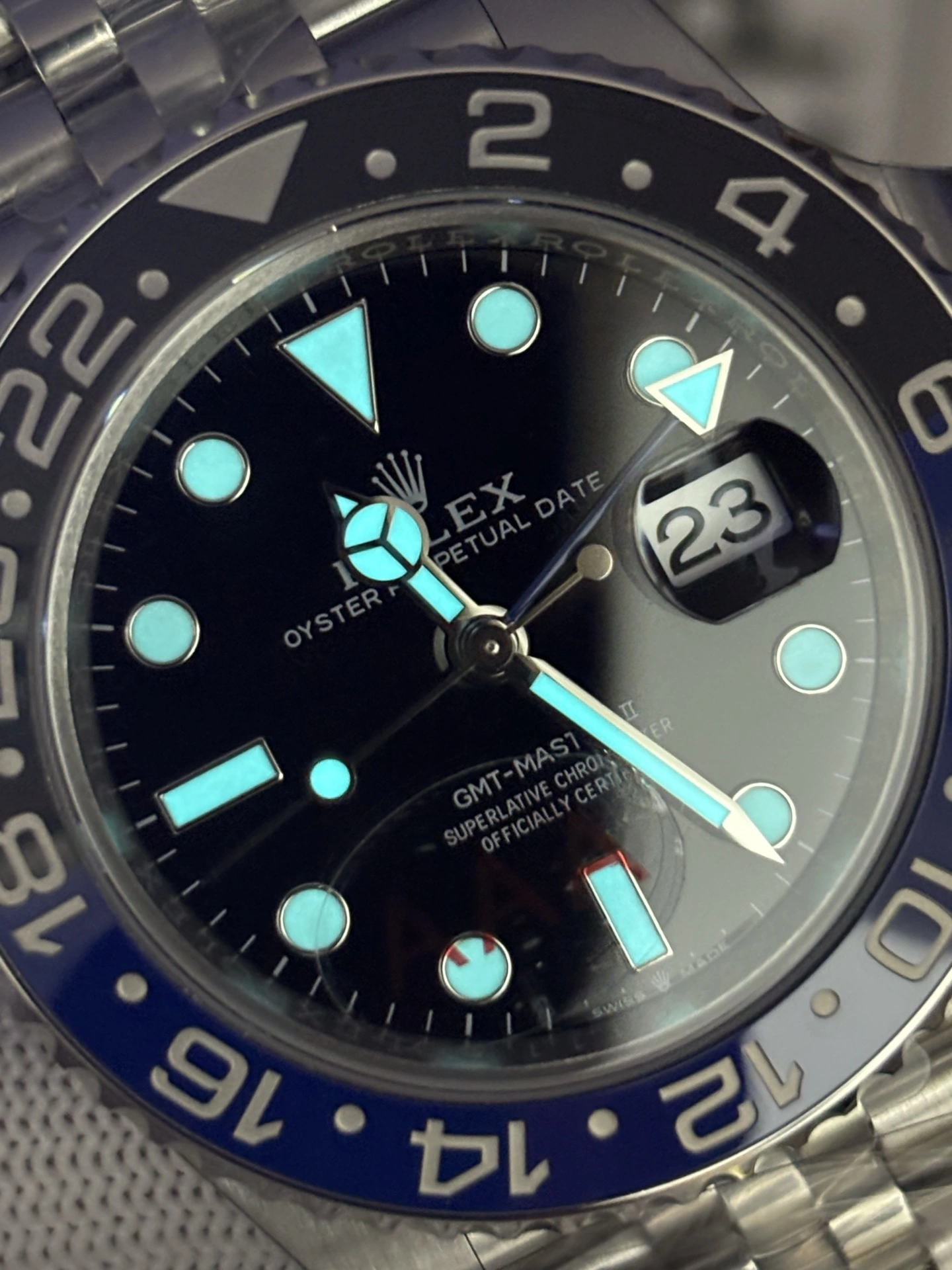 ZipUp CBD Factory Rolex GMT-Master II “Batman” Black Blue Ceramic Bezel Oyster Bracelet (m126710blnr-0003) 1:1 Super Clone – DD3285 Movement 150