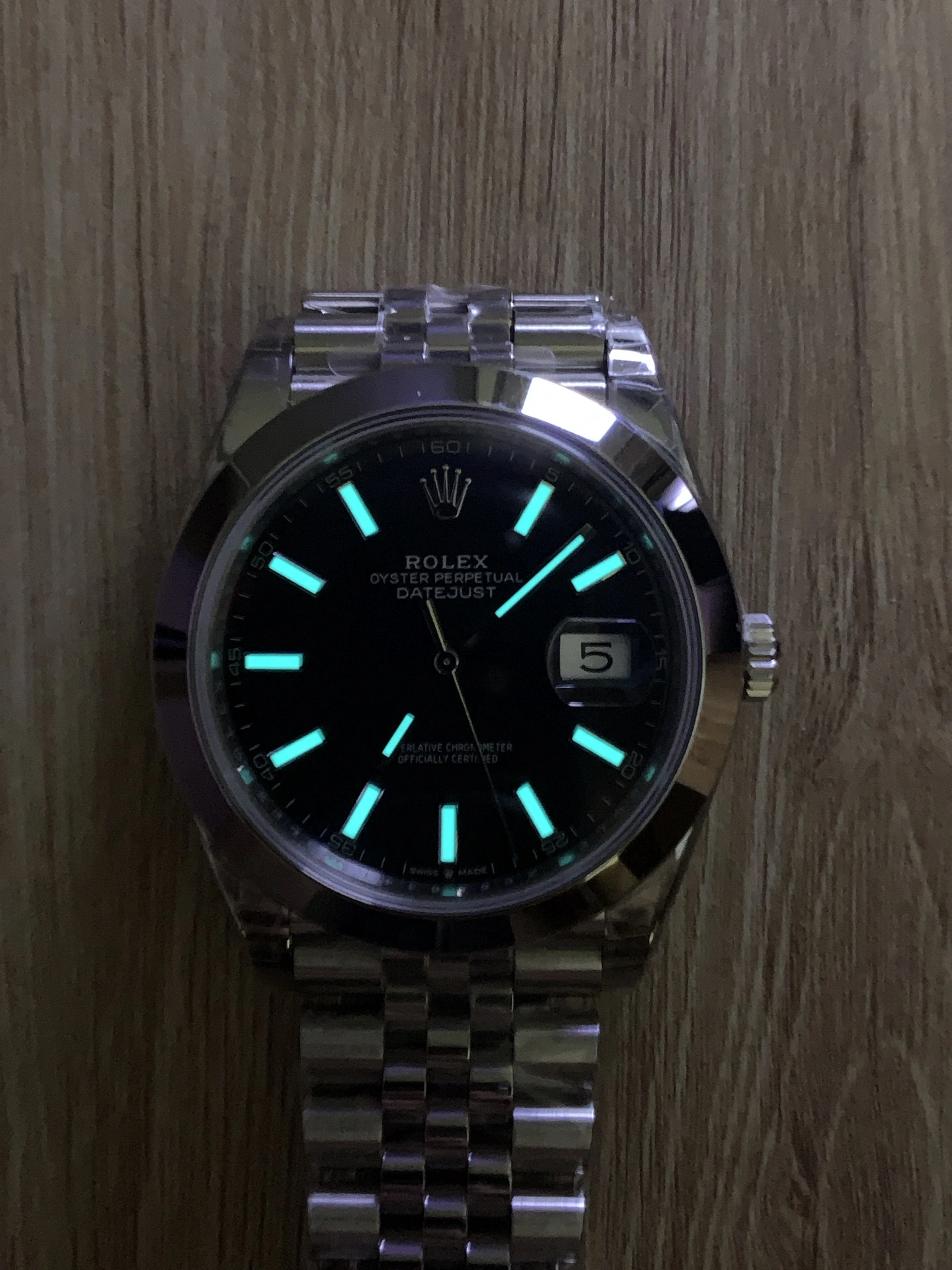 Thermal CBD Factory Rolex Datejust 41mm Sunburst Slate Grey Dial Smooth Bezel Jubilee Bracelet (126300) 1:1 Super Clone – DD3235 Movement 75