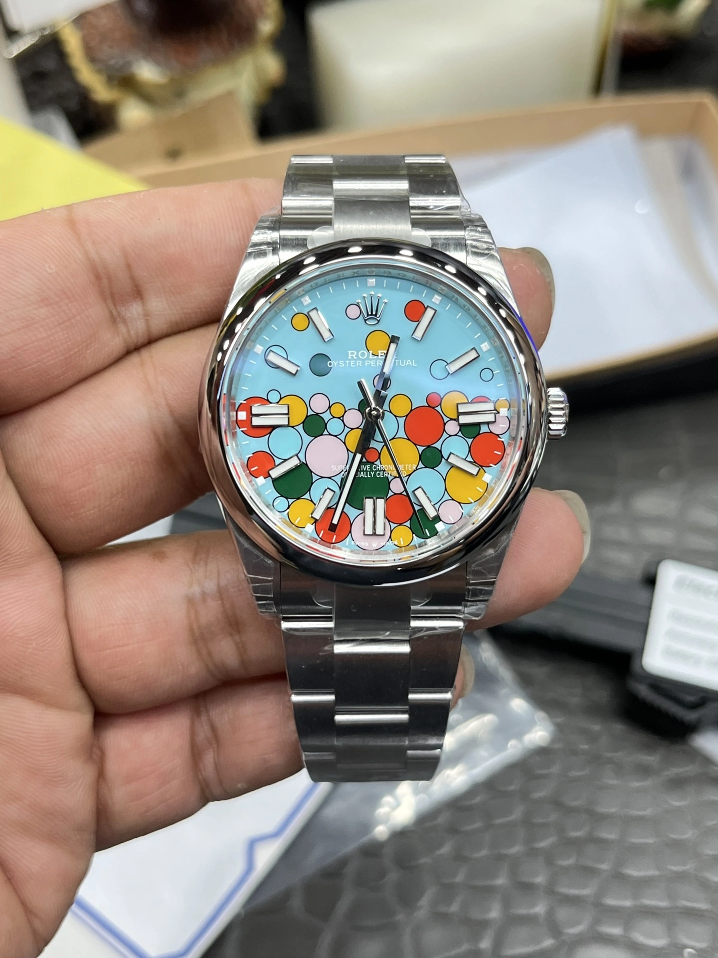 HighQuality CBD Factory Rolex Oyster Perpetual 41mm “Celebration Bubble” Motif Dial Smooth Bezel Oyster Bracelet (124300) 1:1 Super Clone – DD3230 Movement 165