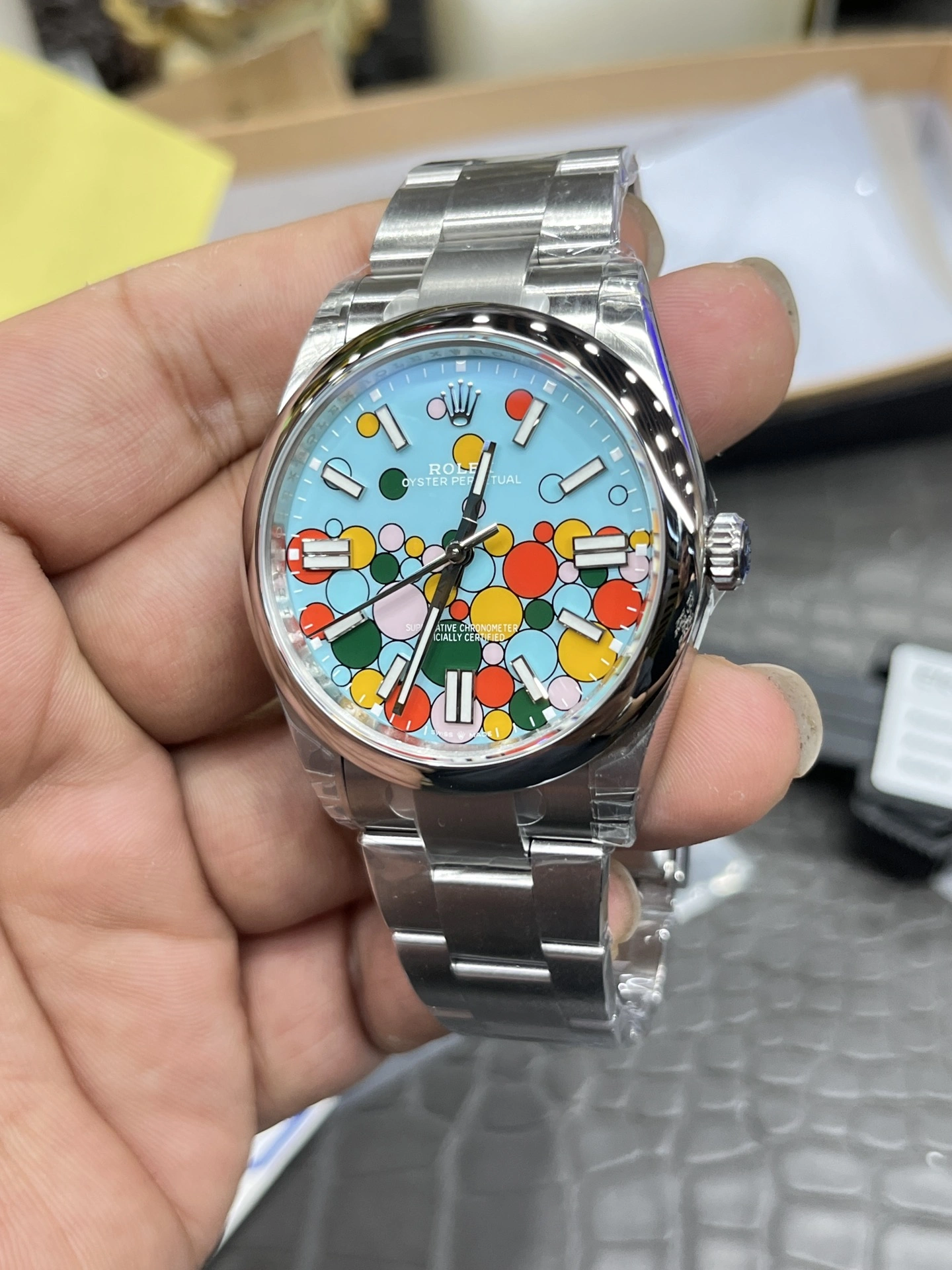 HighQuality CBD Factory Rolex Oyster Perpetual 41mm “Celebration Bubble” Motif Dial Smooth Bezel Oyster Bracelet (124300) 1:1 Super Clone – DD3230 Movement 165