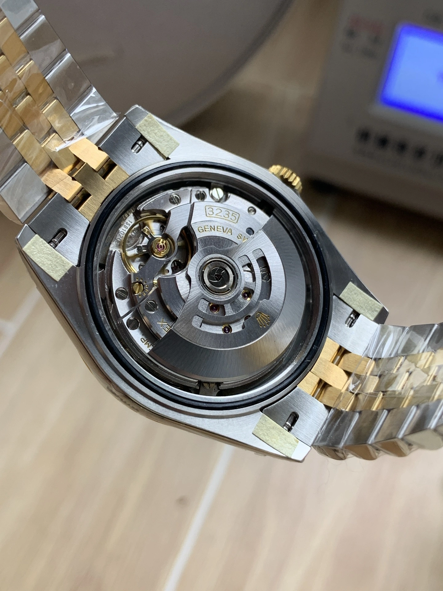 GoodFit CBD Factory Rolex Datejust 41mm Two-Tone Yellow Gold Black Dial Jubilee Bracelet (126333) 1:1 Super Clone – DD3235 Movement 82