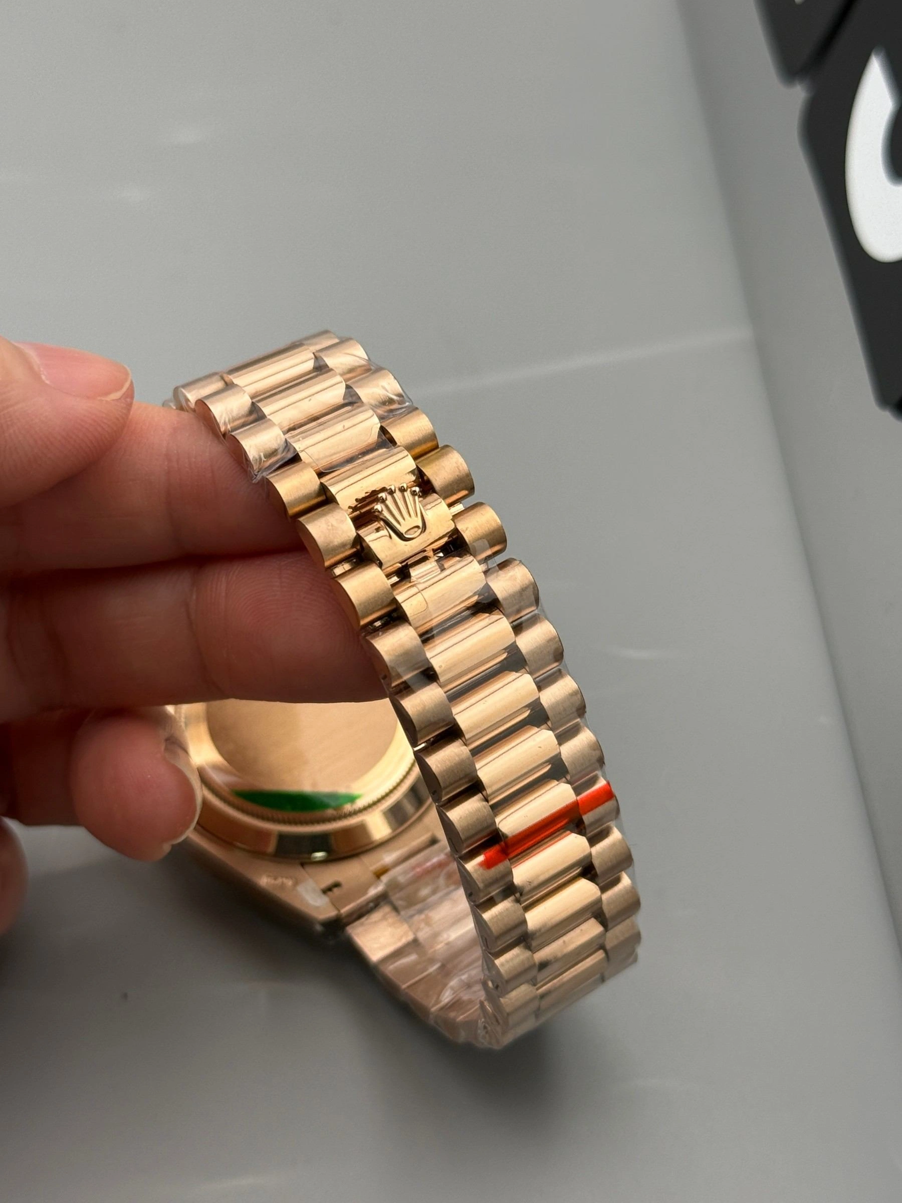 CBD Factory Rolex Day-Date Yellow Gold Green Baguette Diamond Dial (139000) 1:1 Super Clone – DD3255 Movement Fashionable 120