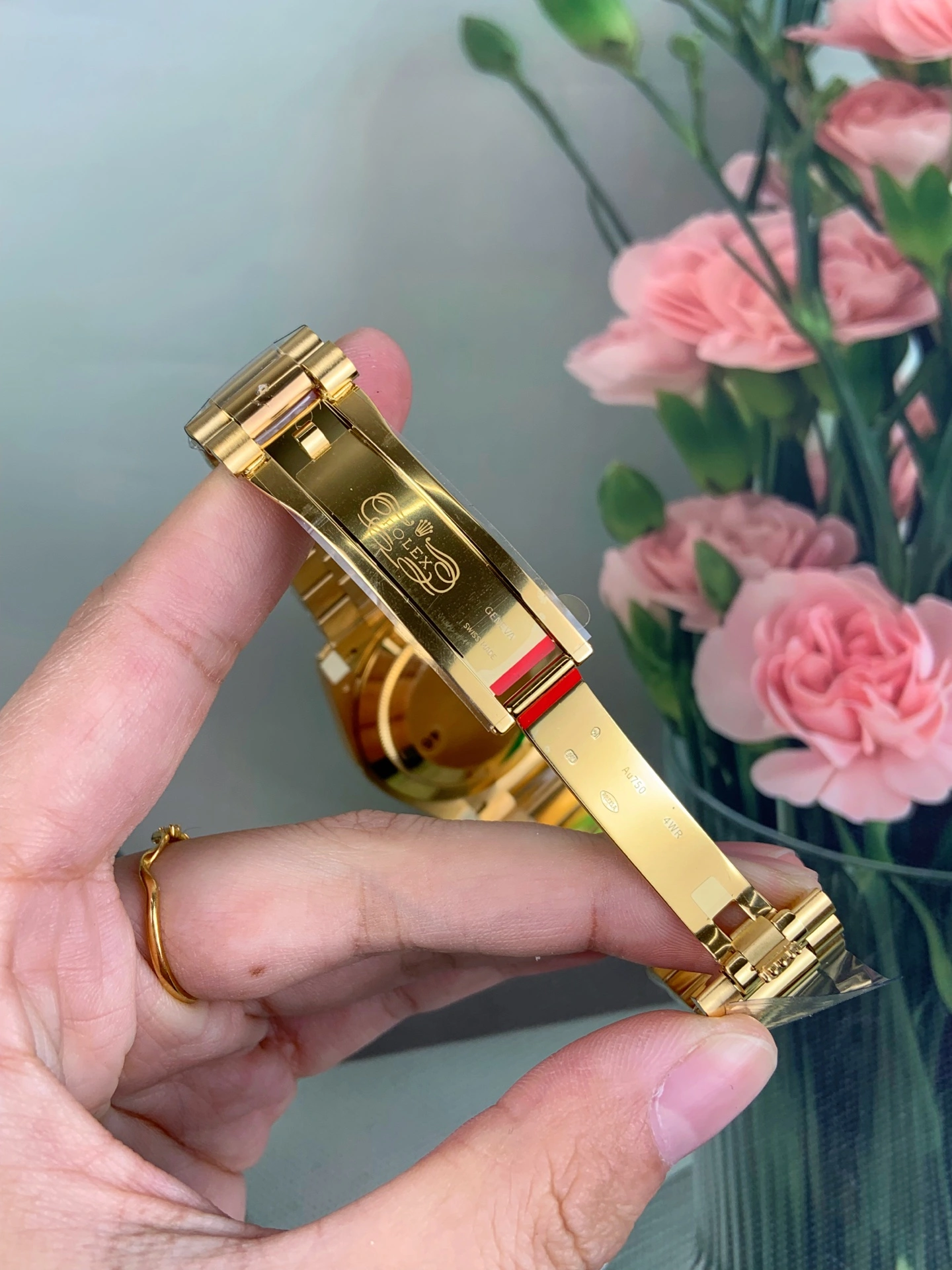 CBD Factory Rolex Day-Date 40 Yellow Gold Black Baguette Diamond Dial (228238) V2 1:1 Super Clone – DD3255 Movement Breathable 175