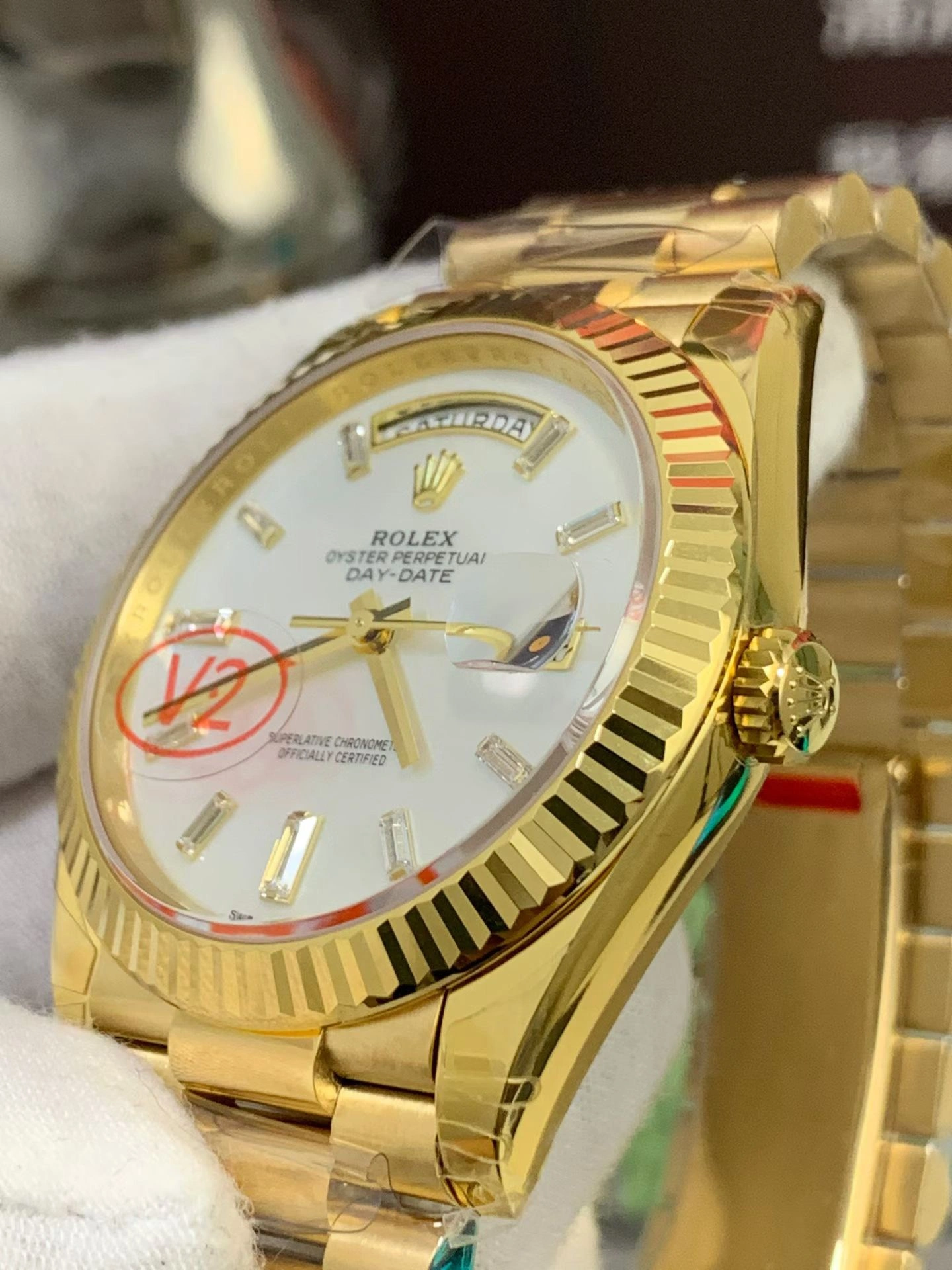 Lightweight CBD Factory Rolex Day-Date 40 Yellow Gold White Baguette Diamond Dial (228238) V2 1:1 Super Clone – DD3255 Movement 133