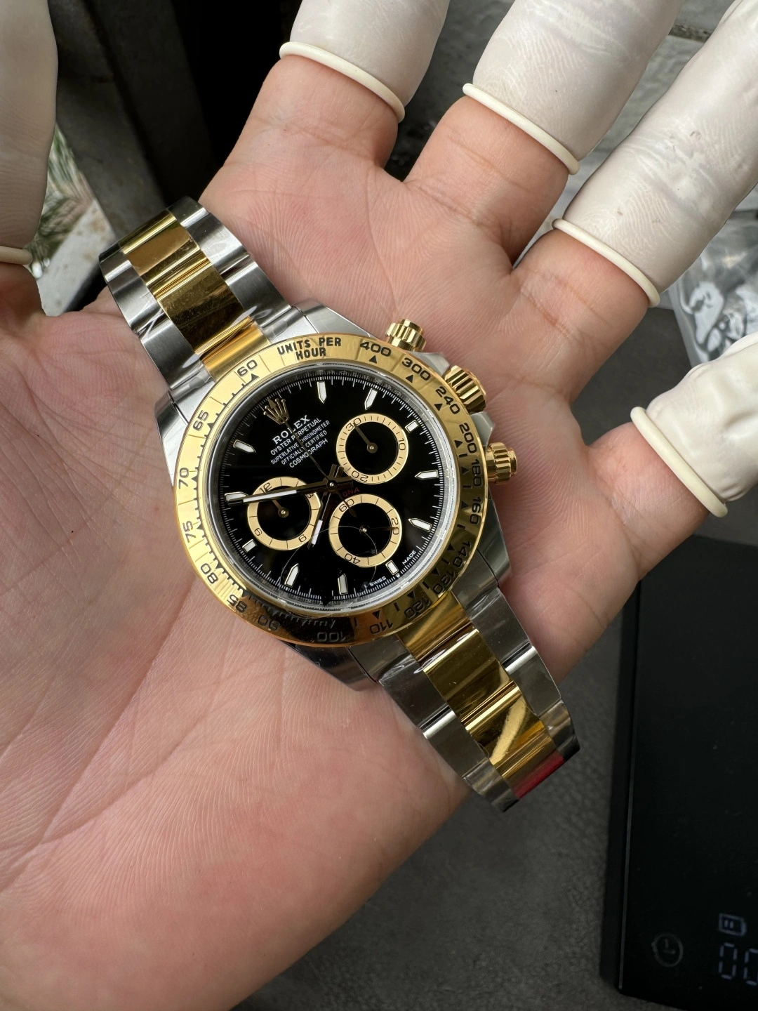 Compact CBD Factory Rolex Cosmograph Daytona Two-Tone Yellow Gold Black Dial (126503) 1:1 Super Clone – DD4131 Movement 21