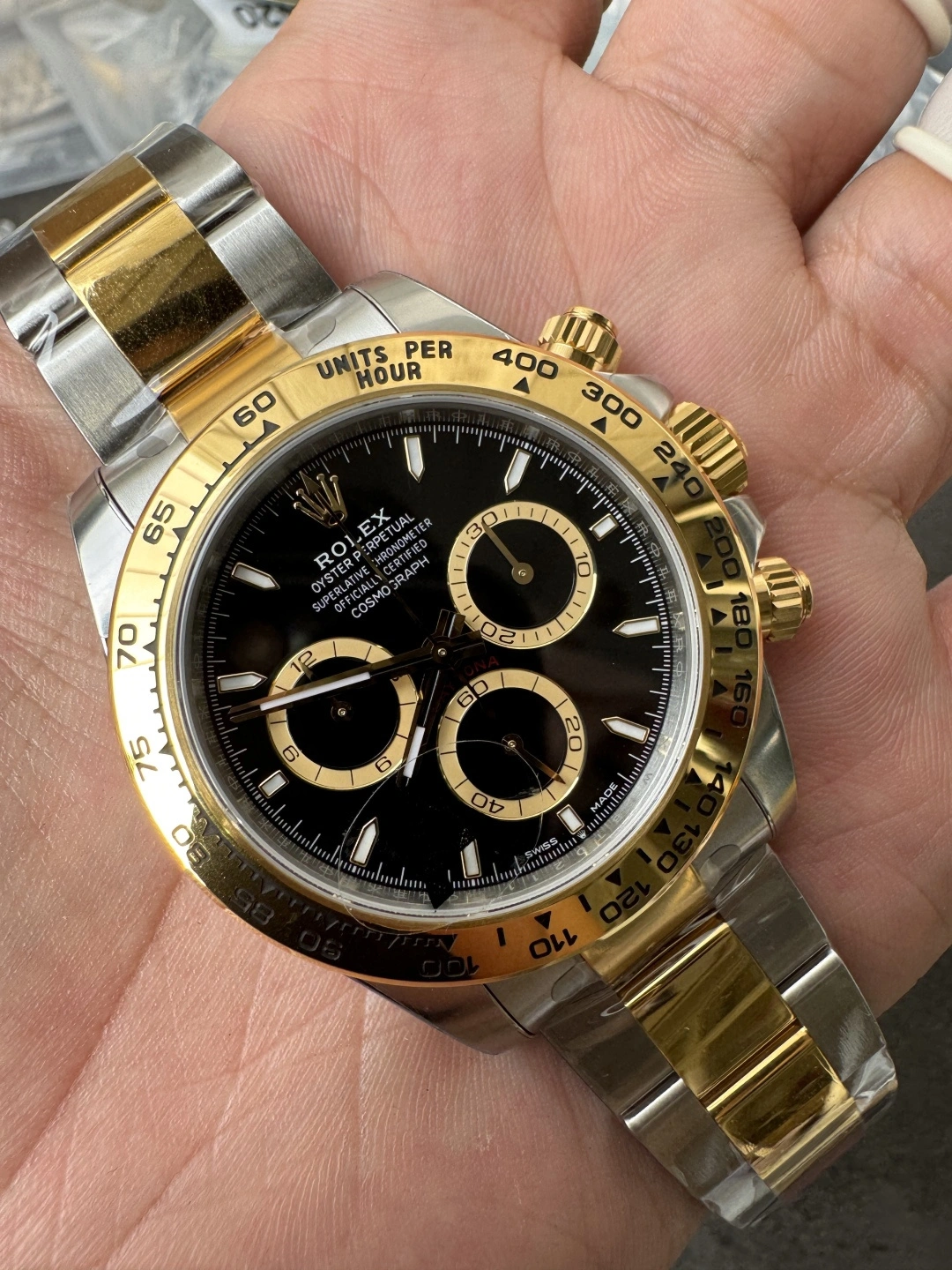 Compact CBD Factory Rolex Cosmograph Daytona Two-Tone Yellow Gold Black Dial (126503) 1:1 Super Clone – DD4131 Movement 21