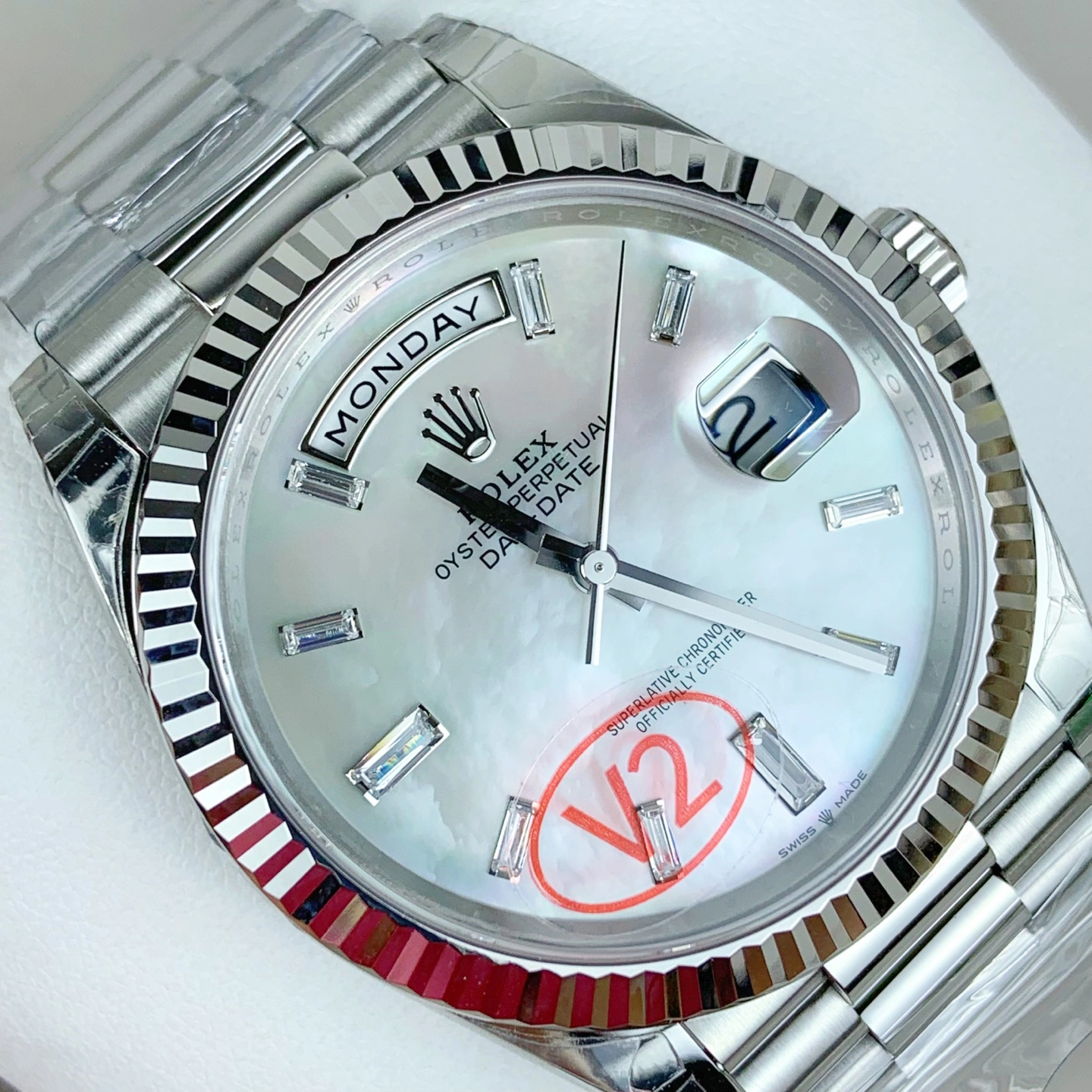 CBD Factory Rolex Day-Date 40 White Mother of Pearl Baguette Diamond Dial (228236) 1:1 Super Clone – DD3255 Movement Efficient 124