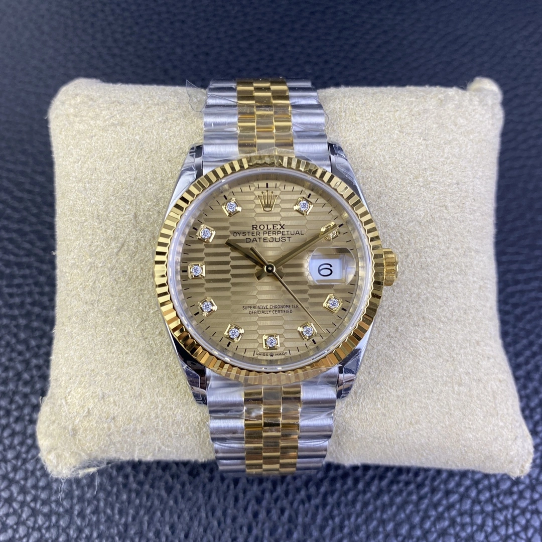 Comfortable CBD Factory Rolex Datejust 36mm Two-Tone Yellow Gold Golden Fluted Motif Diamond Dial Jubilee Bracelet (126233) 1:1 Super Clone – DD3235 Movement 117