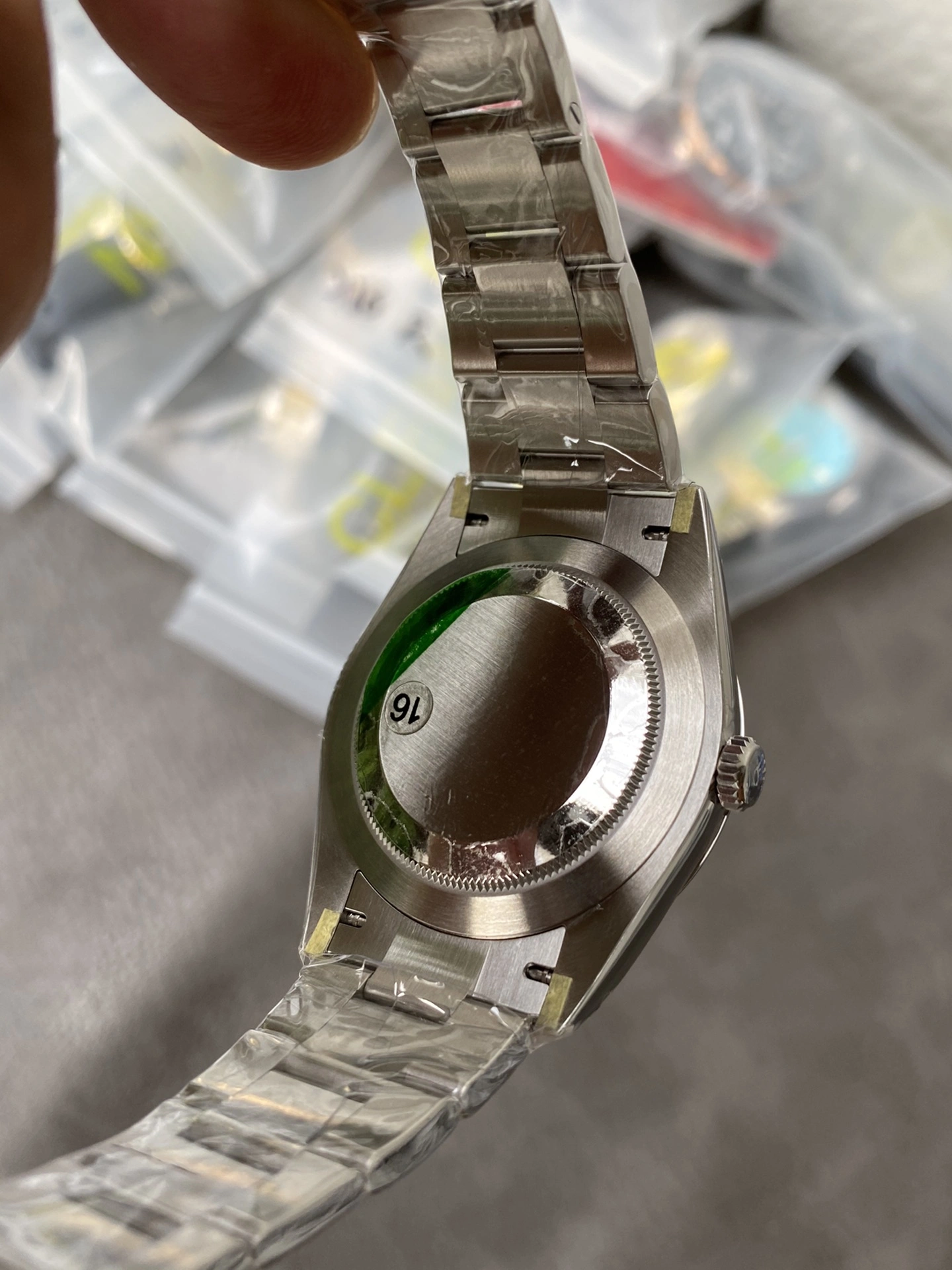 CBD Factory Rolex Oyster Perpetual 41mm Yellow Dial Smooth Bezel Oyster Bracelet(124300) 1:1 Super Clone – DD3230 Movement SportInspired 164
