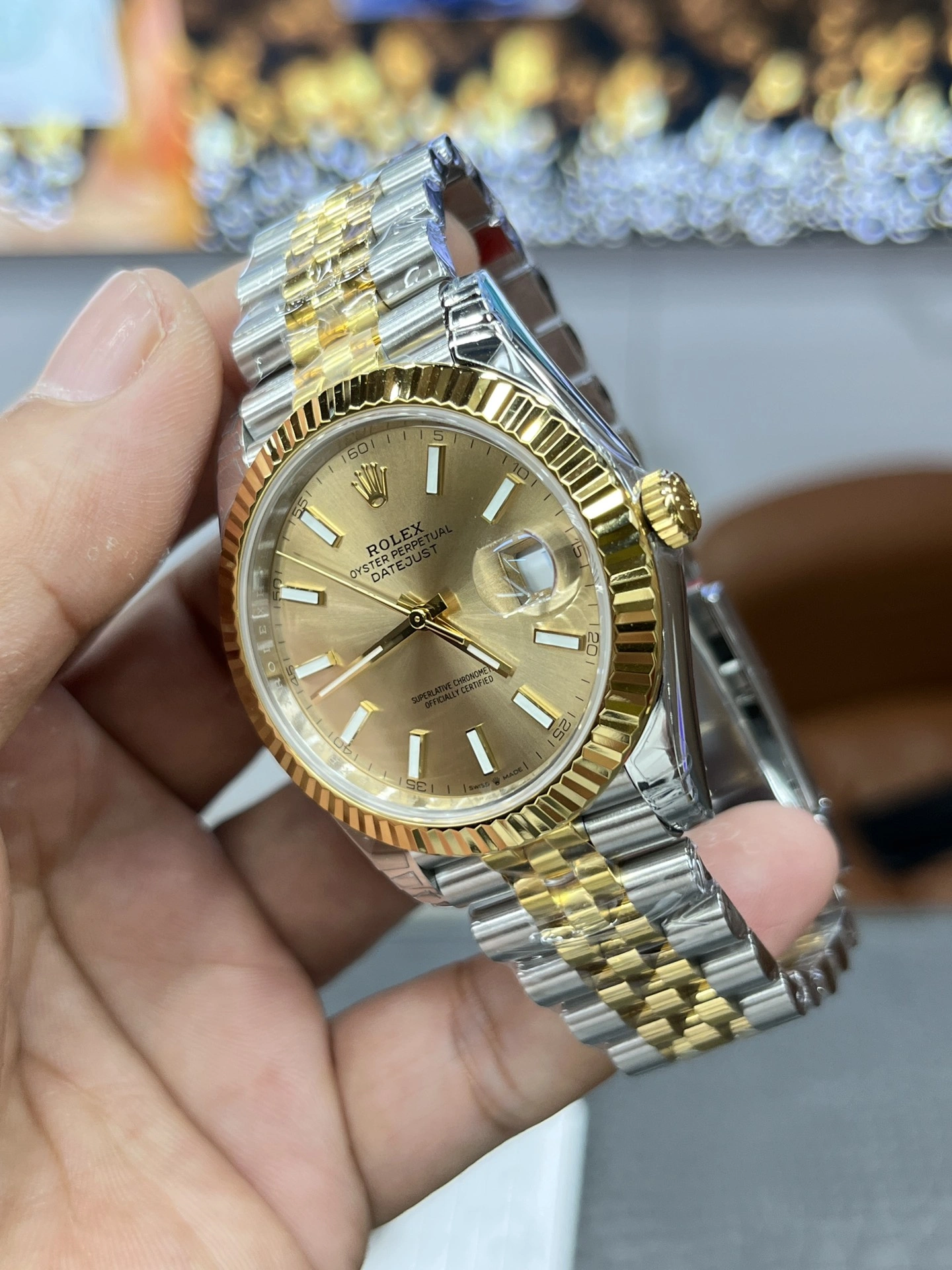 CBD Factory Rolex Datejust 41mm Two-Tone Yellow Gold Champagne Dial Fluted Bezel Jubilee Bracelet (126333) 1:1 Super Clone – DD3235 Movement HighPerformance 55