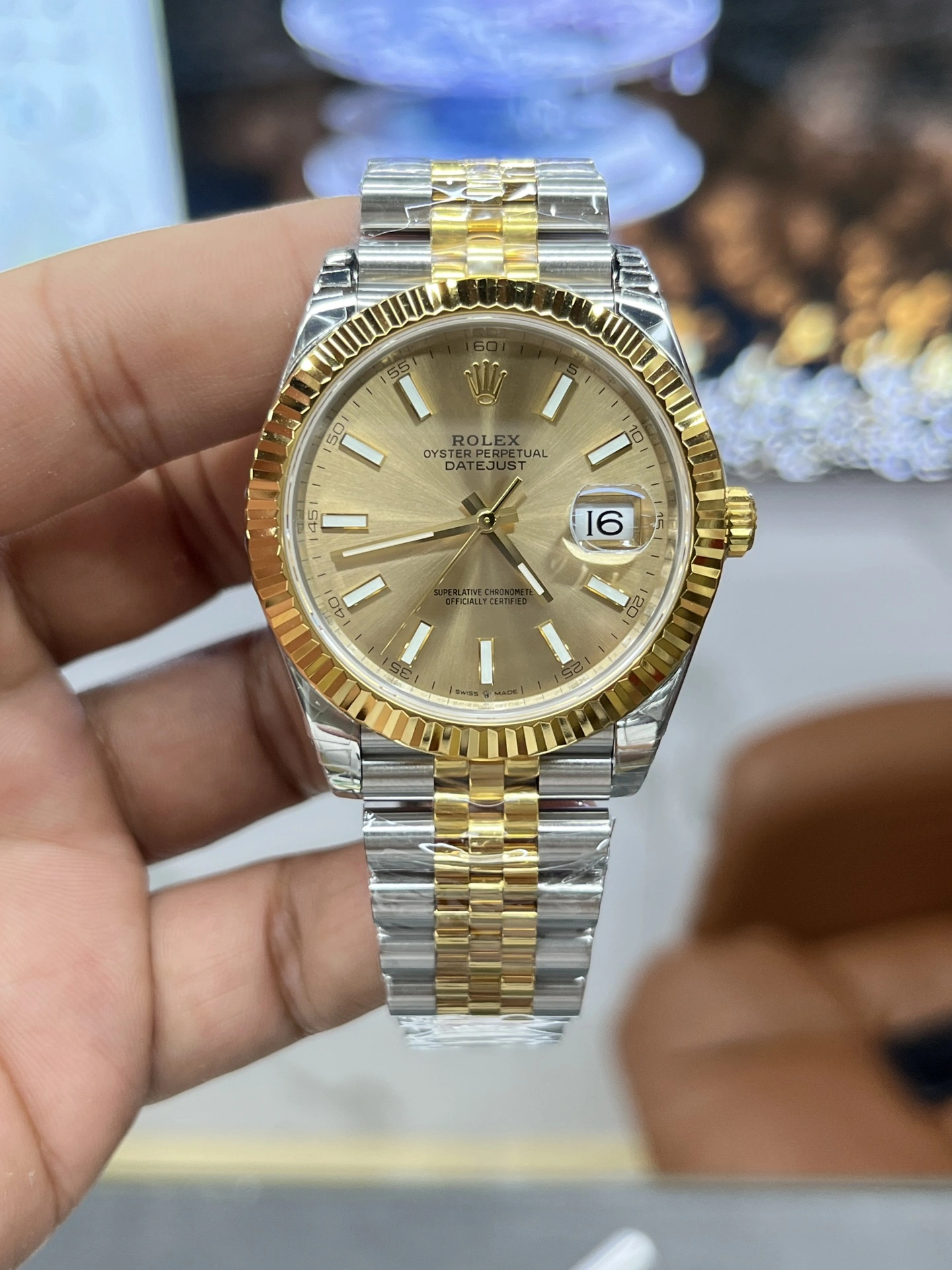 CBD Factory Rolex Datejust 41mm Two-Tone Yellow Gold Champagne Dial Fluted Bezel Jubilee Bracelet (126333) 1:1 Super Clone – DD3235 Movement HighPerformance 55