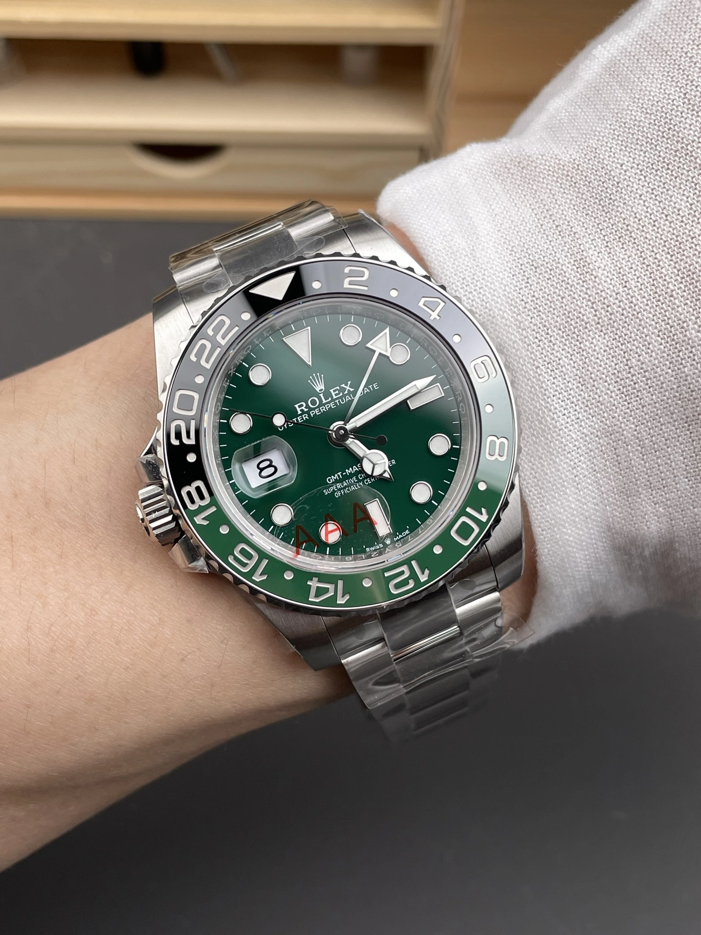 TechFriendly CBD Factory Rolex GMT-Master II Left-Handed Green Dial Black Green Ceramic Bezel “Sprite”Oyster Bracelet (126729VTNR) 1:1 Super Clone – DD3285 Movement 154
