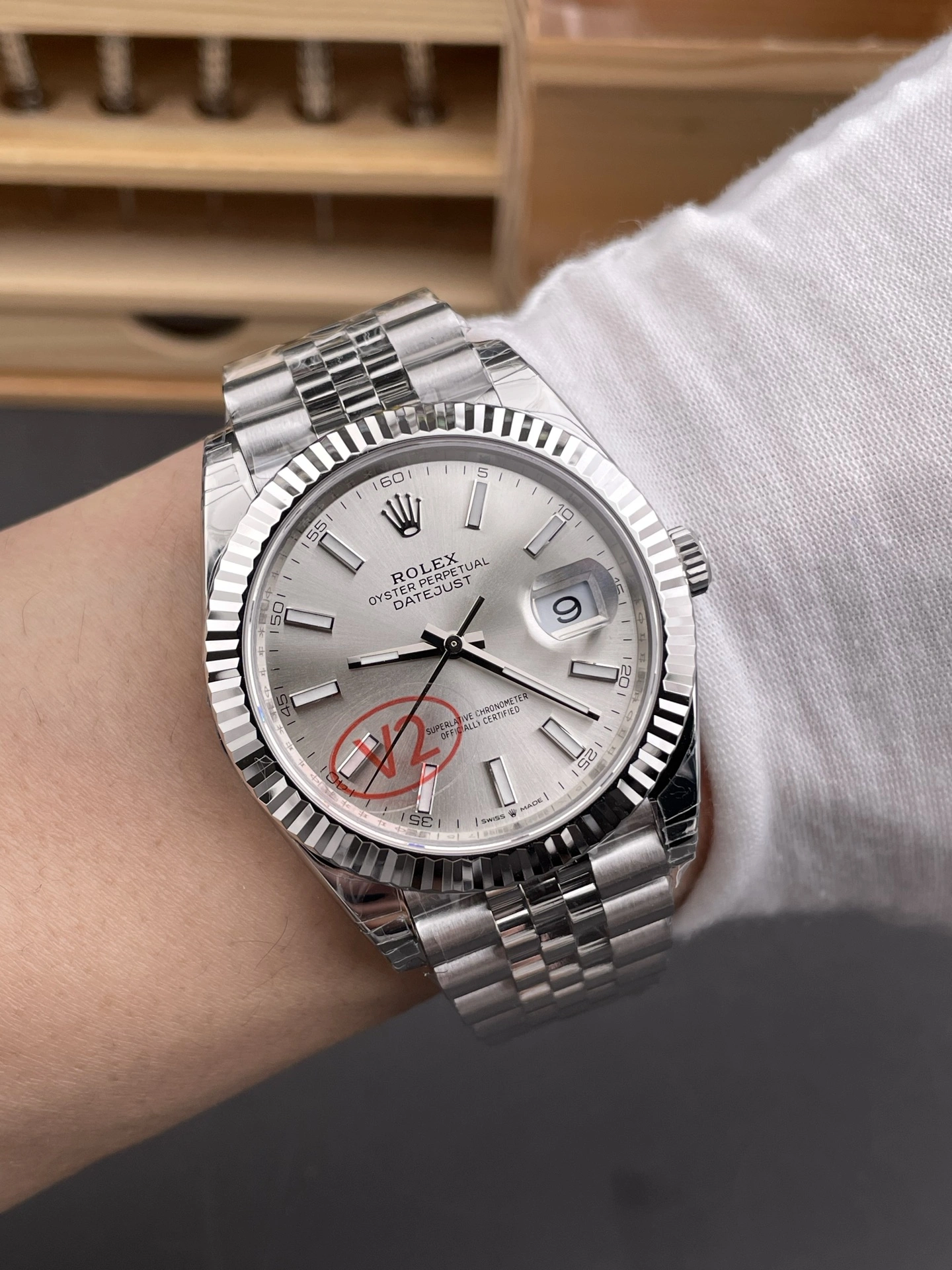 CBD Factory (V2) Rolex Datejust 41mm Silver Sunburst Dial Fluted Bezel Jubilee Bracelet (126334) 1:1 Super Clone – DD3235 Movement Breathable 46