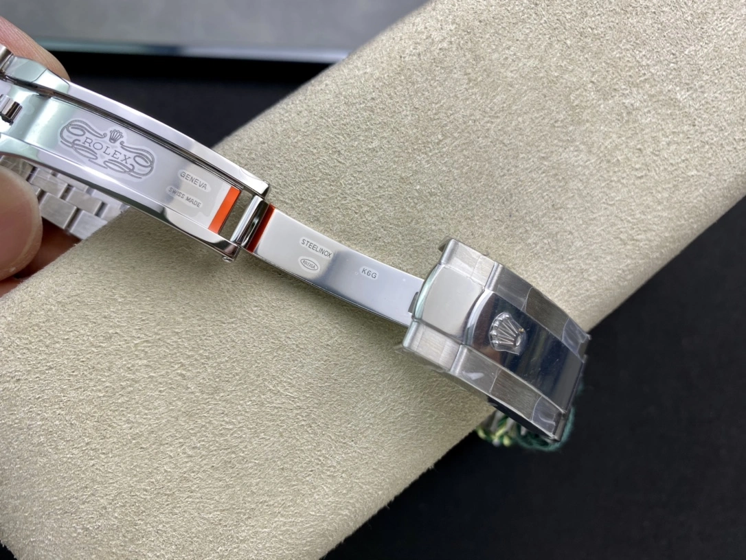 Functional CBD Factory Rolex Datejust 41mm Blue Sunburst Dial Smooth Bezel Jubilee Bracelet (126300) 1:1 Super Clone – DD3235 Movement 53