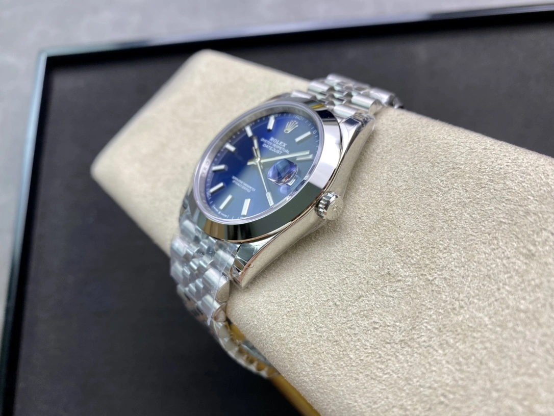 Functional CBD Factory Rolex Datejust 41mm Blue Sunburst Dial Smooth Bezel Jubilee Bracelet (126300) 1:1 Super Clone – DD3235 Movement 53