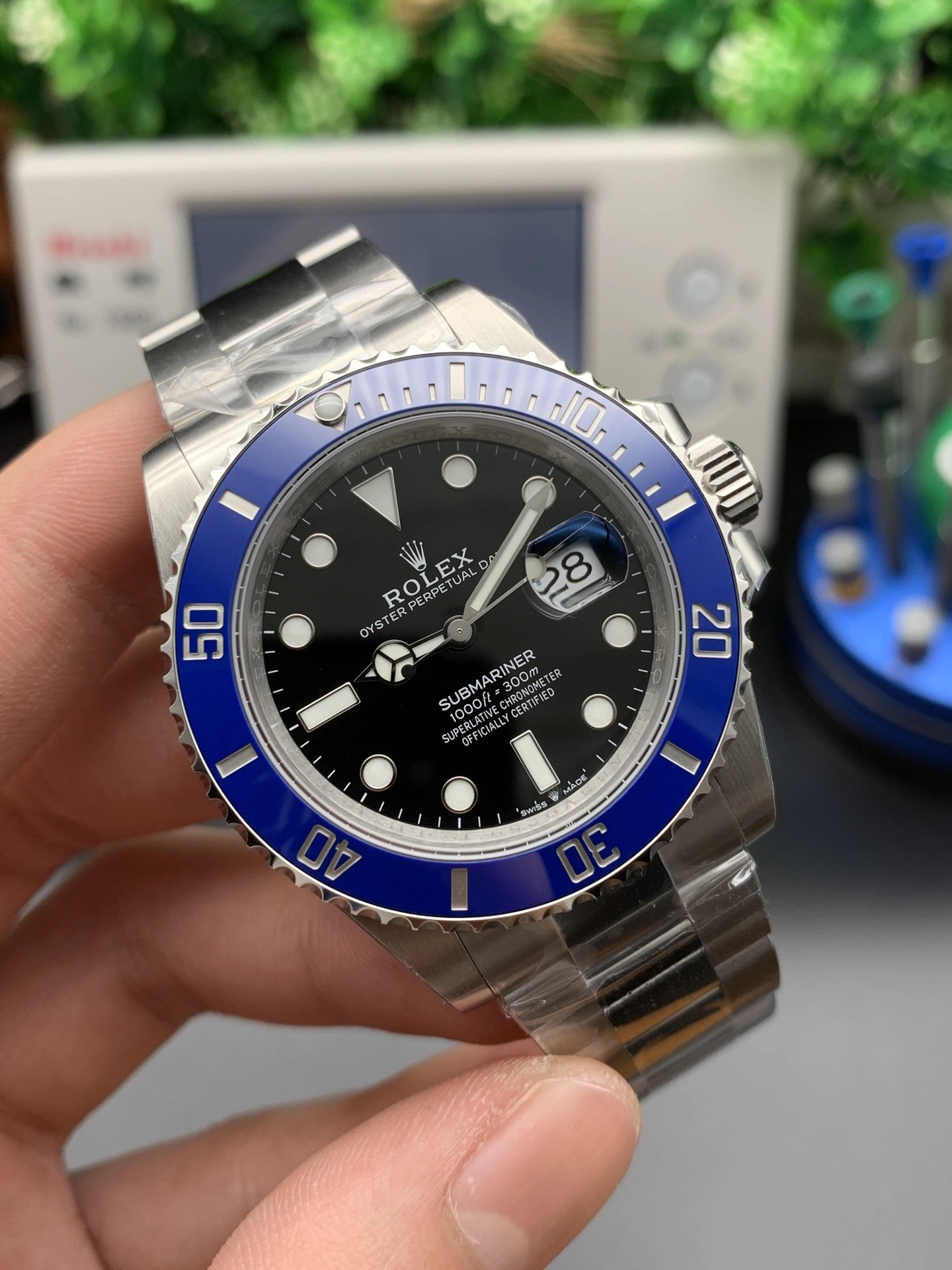 StreetReady CBD Factory Rolex Submariner Date “Cookie Monster” Blue Bezel 41mm (126619LB) 1:1 Super Clone – DD3235 Movement 206