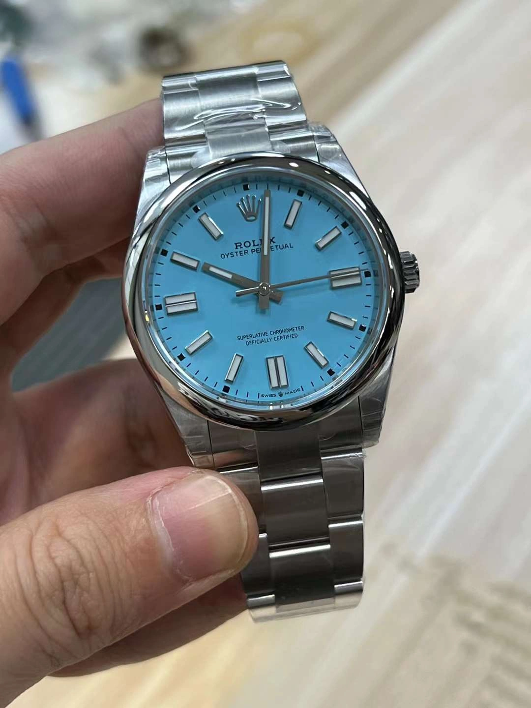 Stretchable CBD Factory Rolex Oyster Perpetual 41mm Turquoise “Tiffany” Blue Dial Smooth Bezel Oyster Bracelet (124300) 1:1 Super Clone – CBD3230 Movement 171