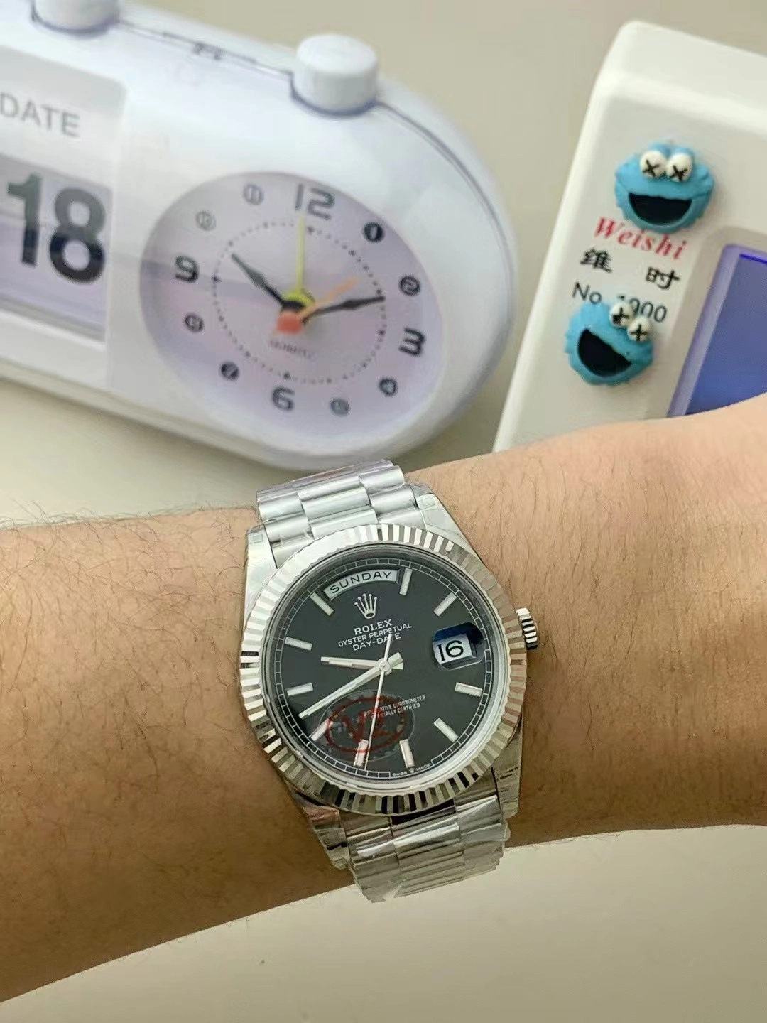 Reliable CBD Factory Rolex Day-Date 40 White Gold Black Dial (228239) V2 1:1 Super Clone – DD3255 Movement 128