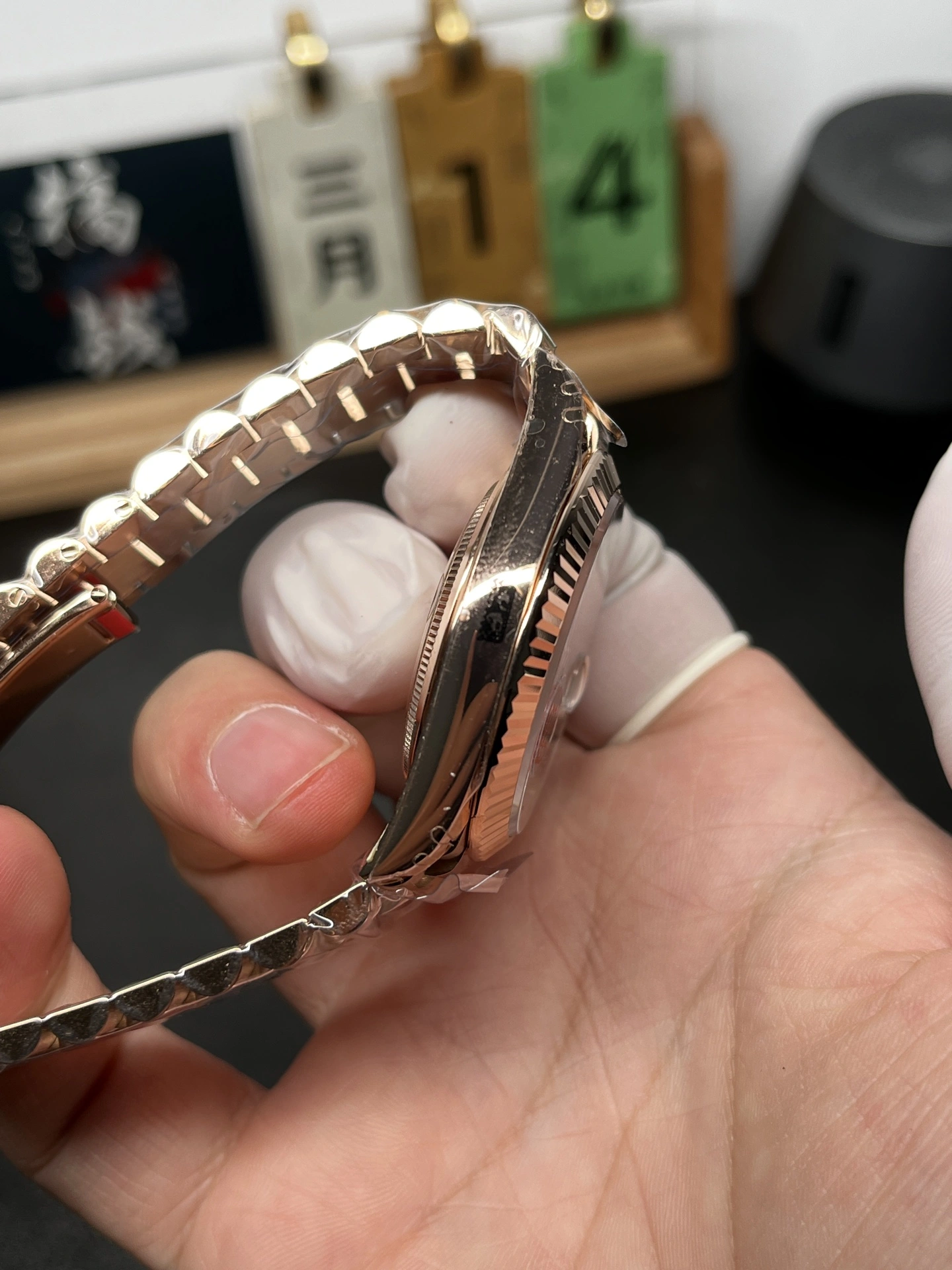 Thermal CBD Factory (V2) Rolex Day-Date 40mm Rose Gold Olive Green Sunburst Roman Dial Fluted Bezel President Bracelet (228235) 1:1 Super Clone – DD3255 Movement 126