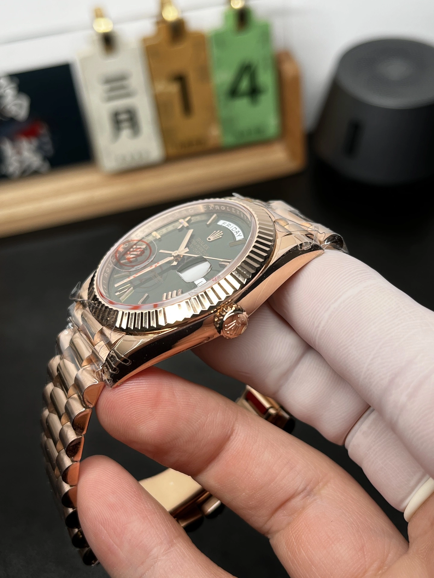 Thermal CBD Factory (V2) Rolex Day-Date 40mm Rose Gold Olive Green Sunburst Roman Dial Fluted Bezel President Bracelet (228235) 1:1 Super Clone – DD3255 Movement 126