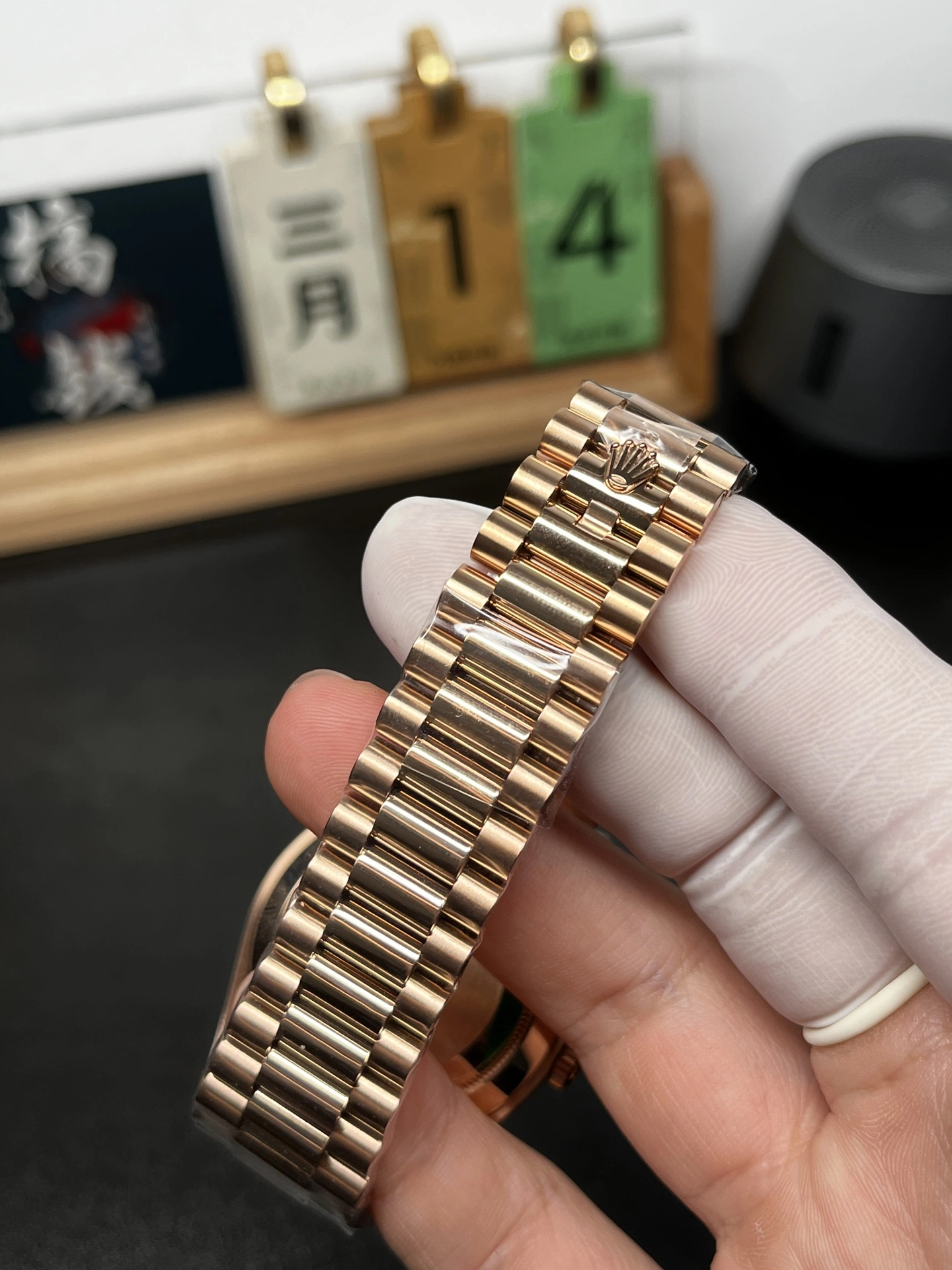 Thermal CBD Factory (V2) Rolex Day-Date 40mm Rose Gold Olive Green Sunburst Roman Dial Fluted Bezel President Bracelet (228235) 1:1 Super Clone – DD3255 Movement 126