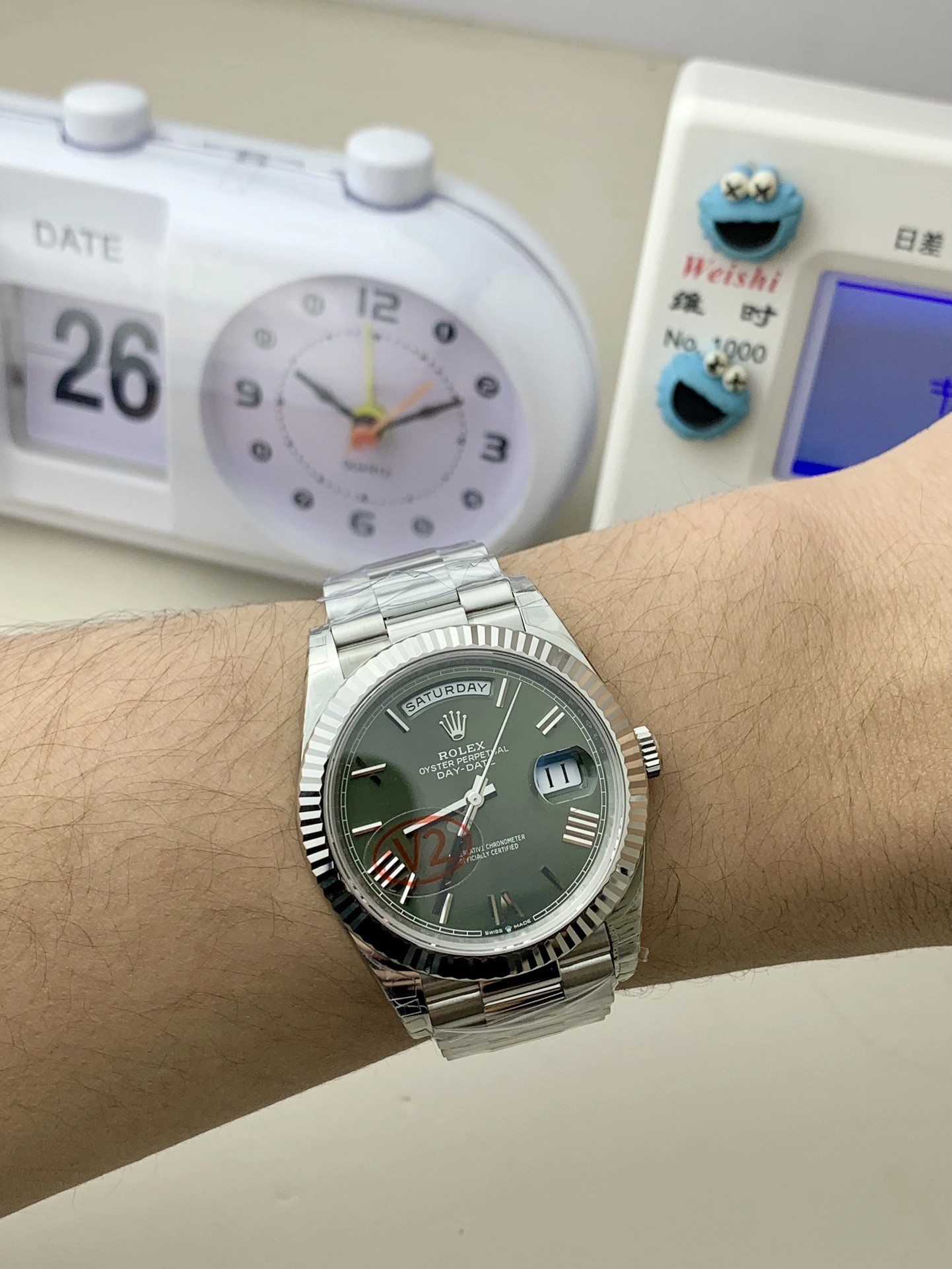 CBD Factory (V2) Rolex Day-Date 40mm White Gold Olive Green Sunburst Roman Dial Fluted Bezel President Bracelet (228239) 1:1 Super Clone – DD3255 Movement TechFriendly 134