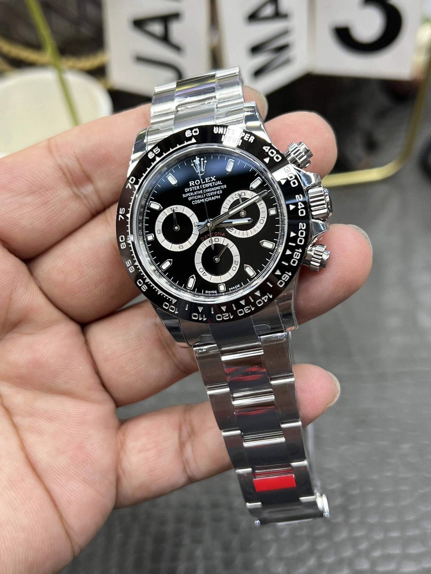 CBD Factory Rolex Cosmograph Daytona Black Dial Black Ceramic Bezel 40mm (116500LN) 1:1 Super Clone – DD4130 Movement TimelessDesign 34