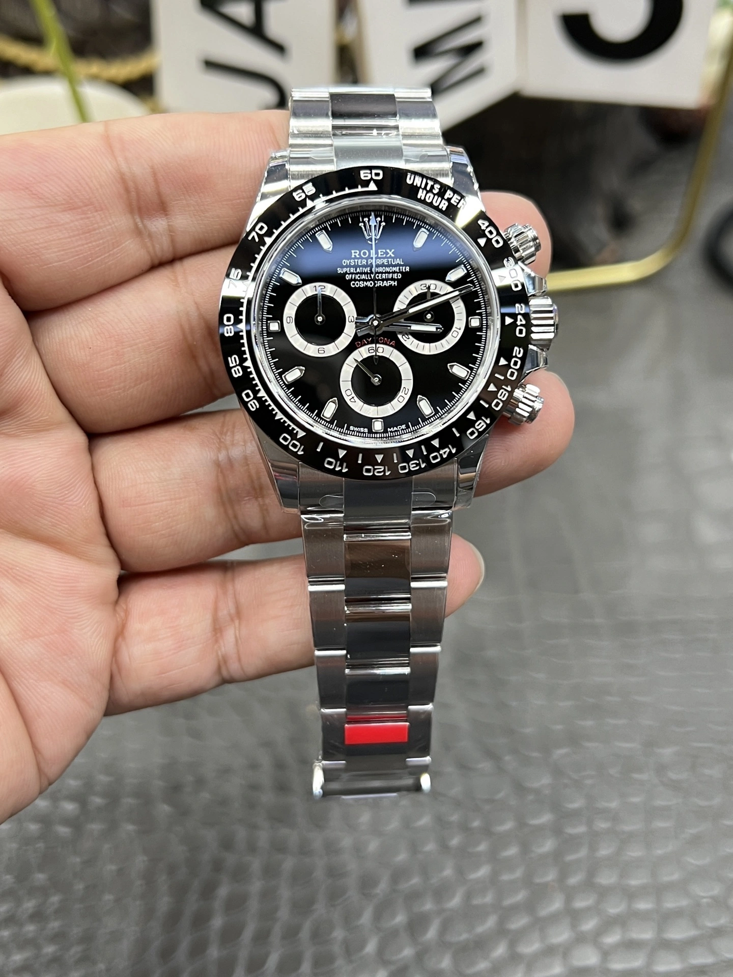 CBD Factory Rolex Cosmograph Daytona Black Dial Black Ceramic Bezel 40mm (116500LN) 1:1 Super Clone – DD4130 Movement TimelessDesign 34