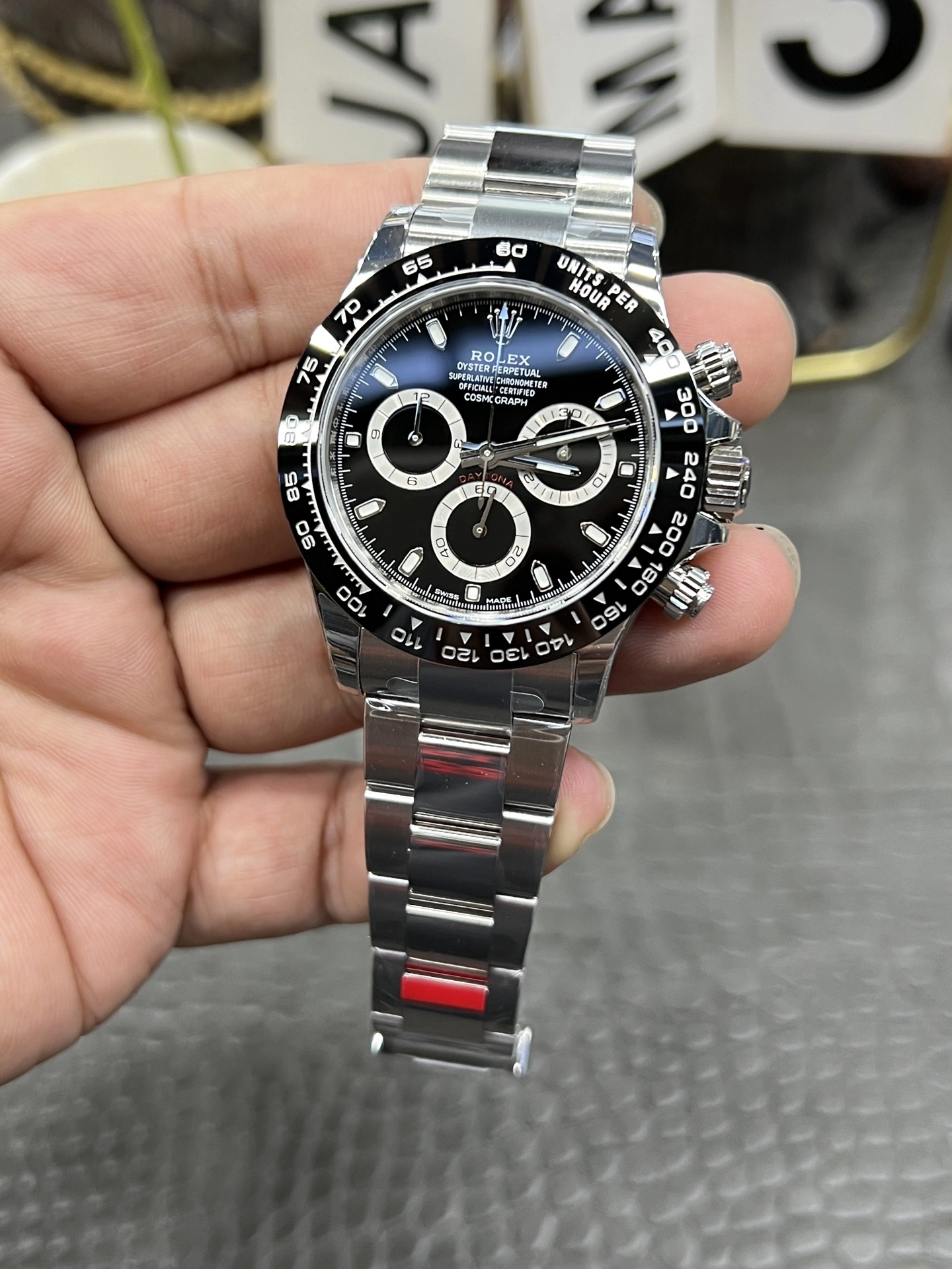 CBD Factory Rolex Cosmograph Daytona Black Dial Black Ceramic Bezel 40mm (116500LN) 1:1 Super Clone – DD4130 Movement TimelessDesign 34