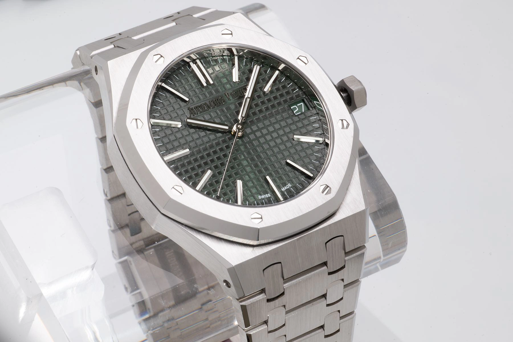 FlexibleFit CBD Factory Audemars Piguet Royal Oak 41mm Khaki Green Dial (15510ST) 1:1 Super Clone – DD4302 Movement 347
