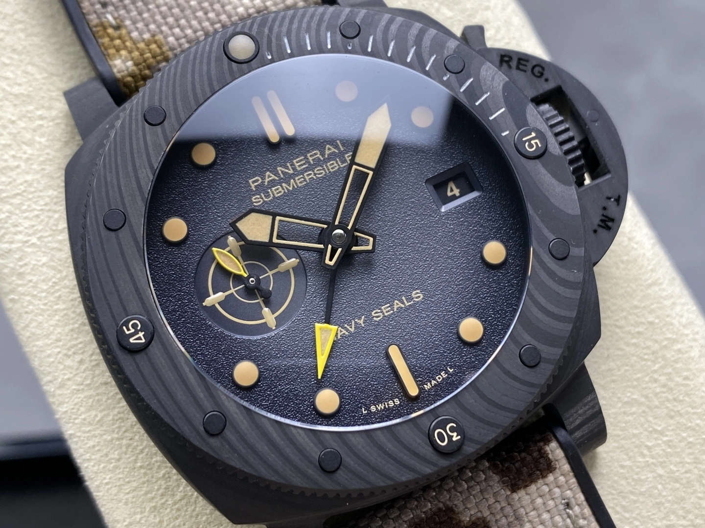 CBD Factory Panerai Submersible GMT Navy SEALs Carbotech 44mm PAM01324 1:1 Super Clone – DDP.900 GMT Movement Functional 407