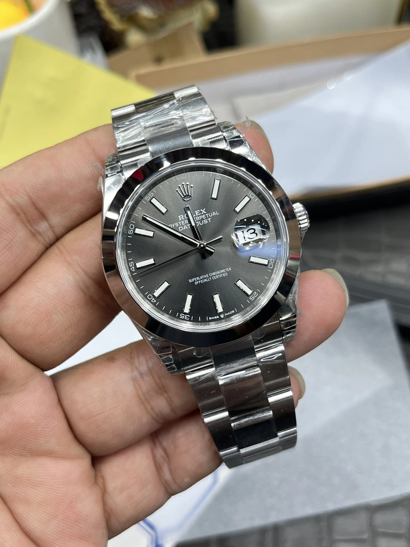 CBD Factory Rolex Datejust 41mm Sunburst Slate Grey Dial Smooth Bezel Oyster Bracelet (126300) 1:1 Super Clone – DD3235 Movement Minimalist 76