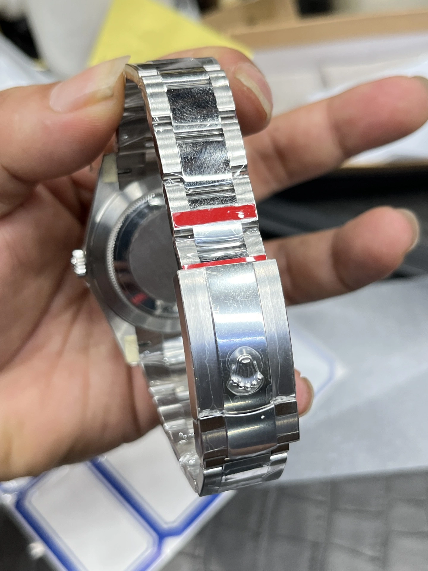 CBD Factory Rolex Datejust 41mm Sunburst Slate Grey Dial Smooth Bezel Oyster Bracelet (126300) 1:1 Super Clone – DD3235 Movement Minimalist 76