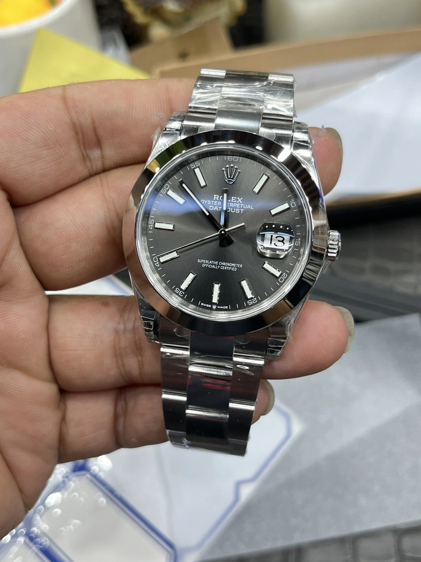 CBD Factory Rolex Datejust 41mm Sunburst Slate Grey Dial Smooth Bezel Oyster Bracelet (126300) 1:1 Super Clone – DD3235 Movement Minimalist 76