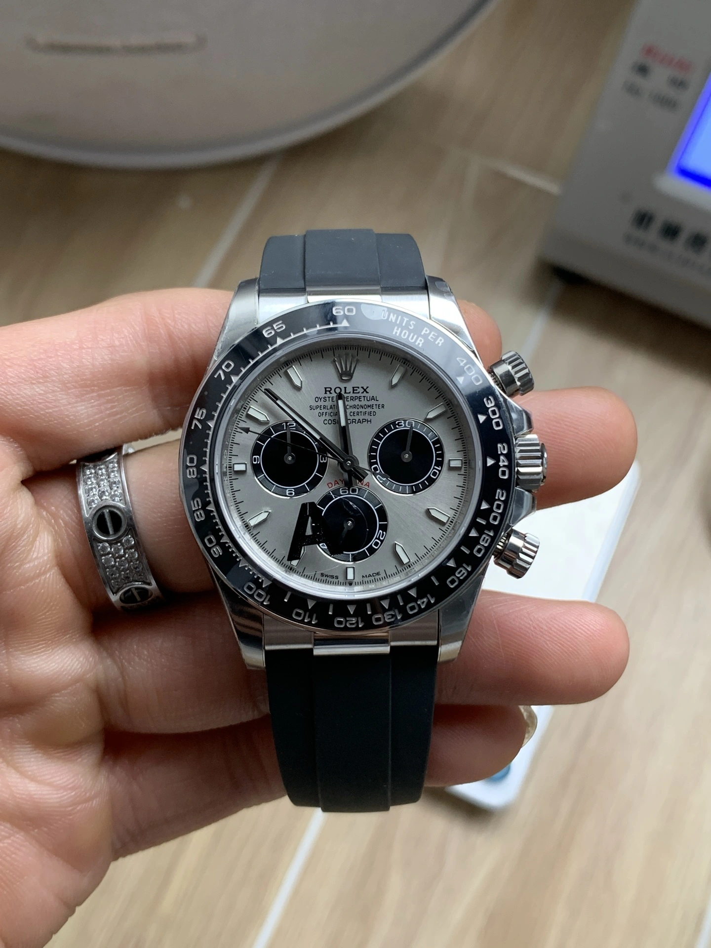 CBD Factory Rolex Cosmograph Daytona “Grey Ghost” Slate Dial Rubber Strap (126519LN) 1:1 Super Clone – DD4131 Movement GoodFit 11
