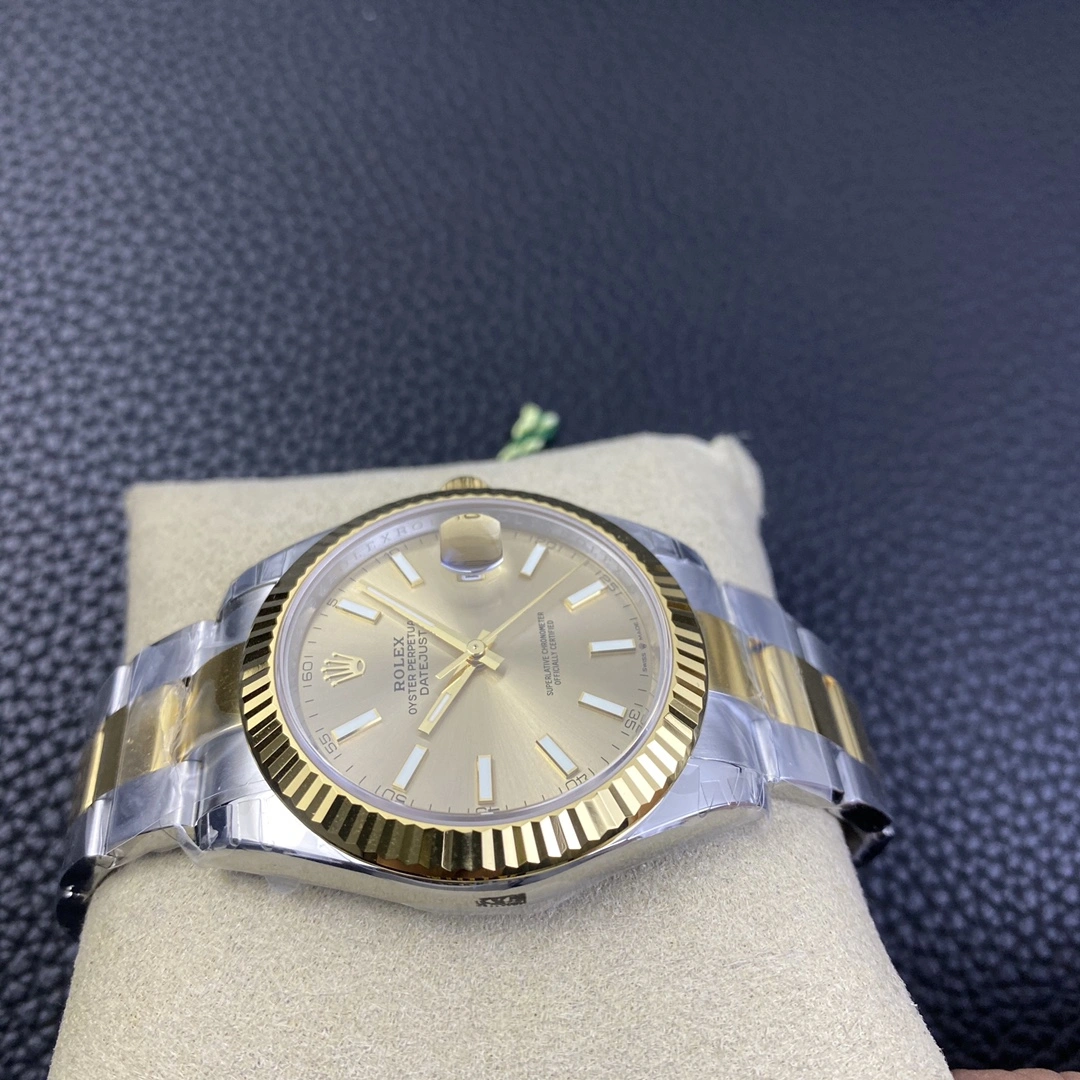 Sophisticated CBD Factory Rolex Datejust 41mm Two-Tone Yellow Gold Champagne Sunburst Dial Fluted Bezel Oyster Bracelet (126333) 1:1 Super Clone – DD3235 Movement 58