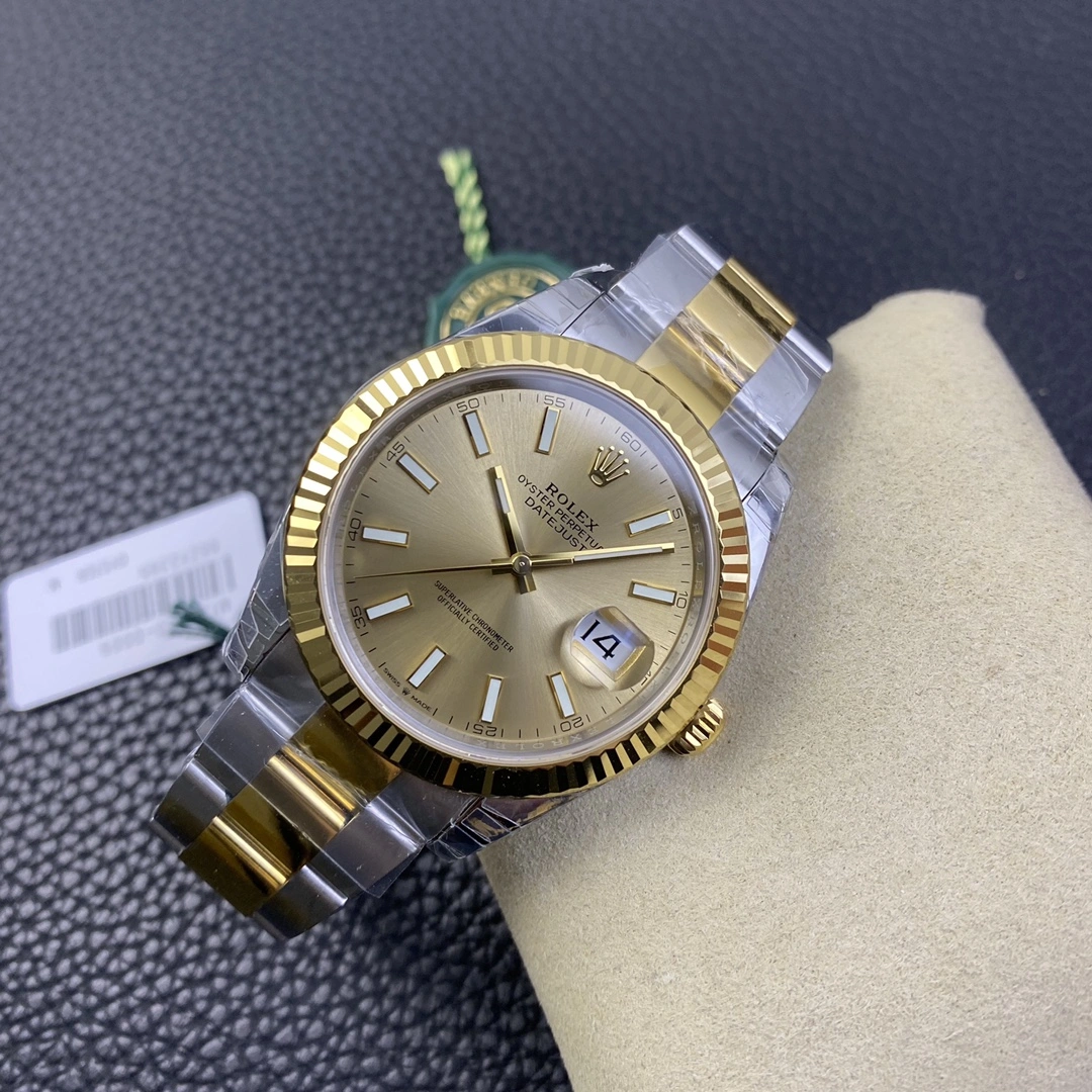 Sophisticated CBD Factory Rolex Datejust 41mm Two-Tone Yellow Gold Champagne Sunburst Dial Fluted Bezel Oyster Bracelet (126333) 1:1 Super Clone – DD3235 Movement 58