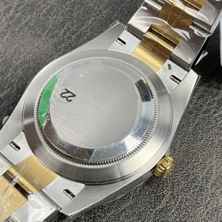 WrinkleFree CBD Factory Rolex Datejust 41mm Two-Tone Yellow Gold Black Sunburst Dial Fluted Bezel Oyster Bracelet (126333) 1:1 Super Clone – DD3235 Movement 83