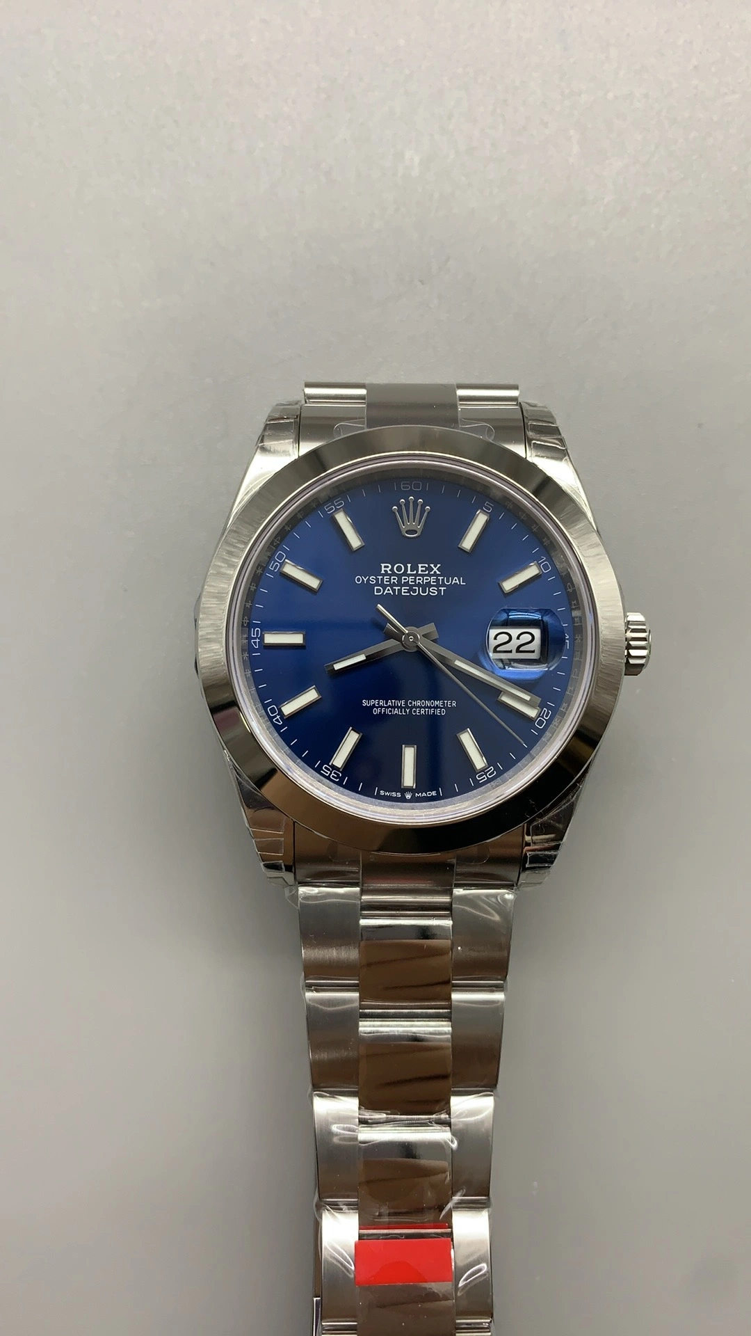 Breathable CBD Factory Rolex Datejust 41mm Blue Sunburst Dial Smooth Bezel Oyster Bracelet (126300) 1:1 Super Clone – DD3235 Movement 56