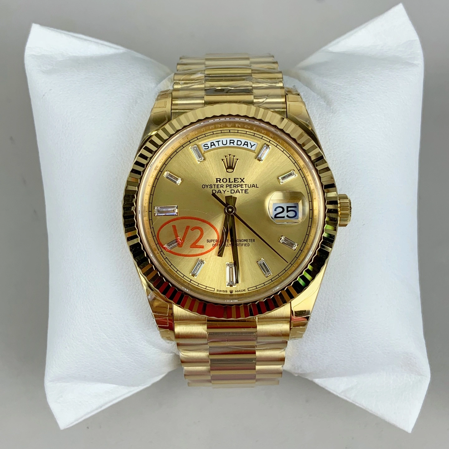 Casual CBD Factory Rolex Day-Date 40 Yellow Gold Champagne Baguette Diamond Dial (228238) V2 1:1 Super Clone – DD3255 Movement 130
