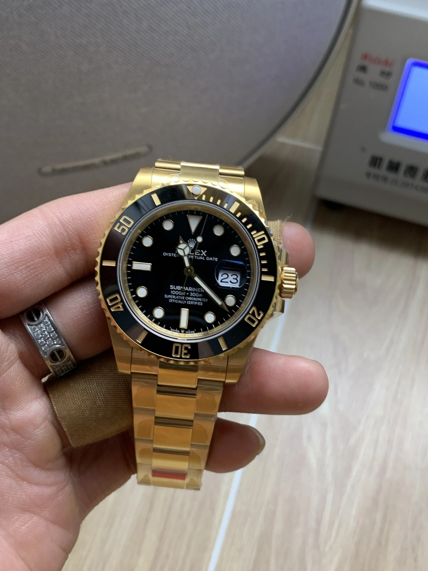 Neat CBD Factory Rolex Submariner Date “Solid Gold Black” 41mm (126618LN) 1:1 Super Clone – DD3235 Movement 204