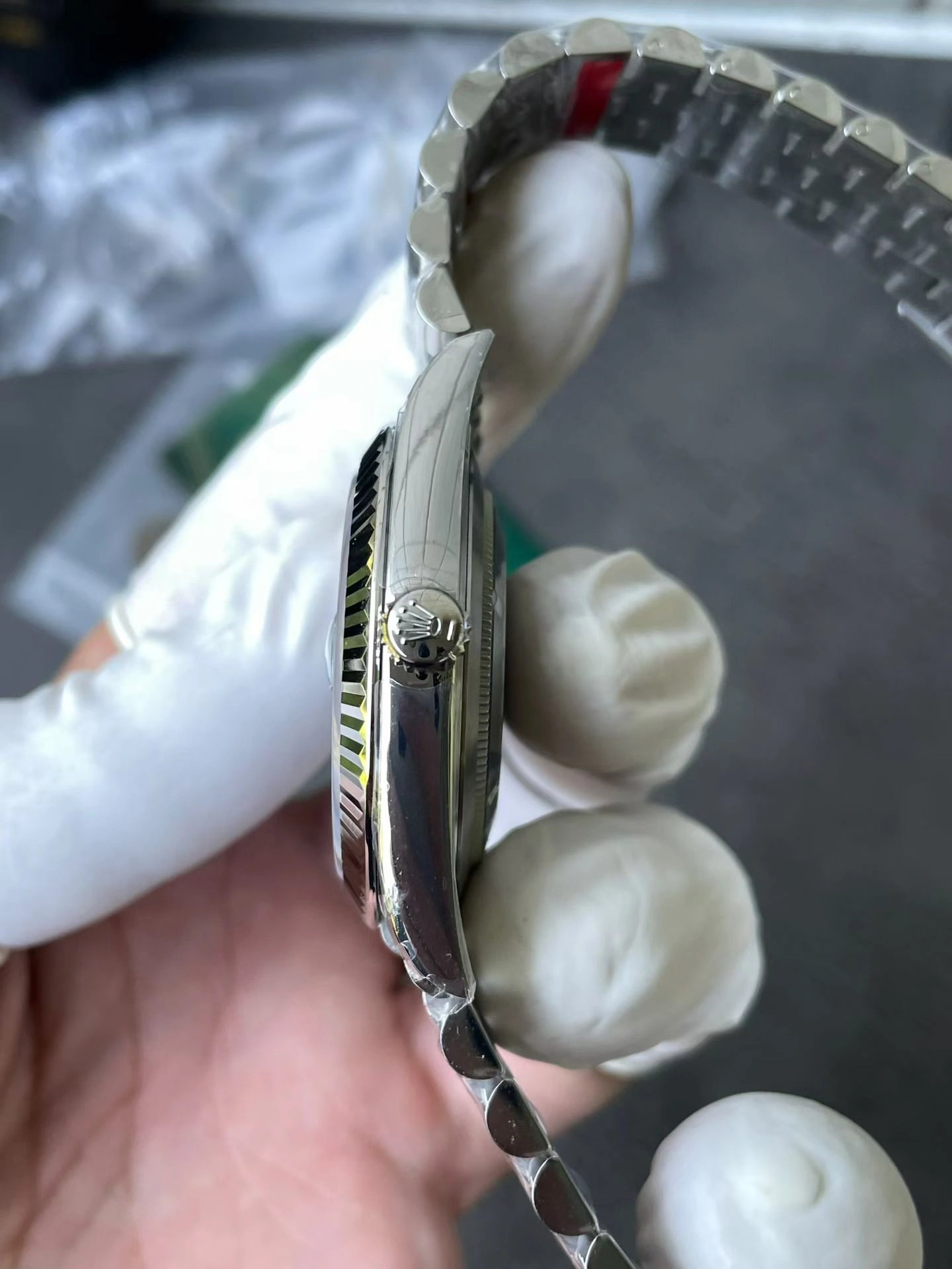 Durable CBD Factory Rolex Datejust 41mm Gradient Green Dial (126334) 1:1 Super Clone – DD3235 Movement 38