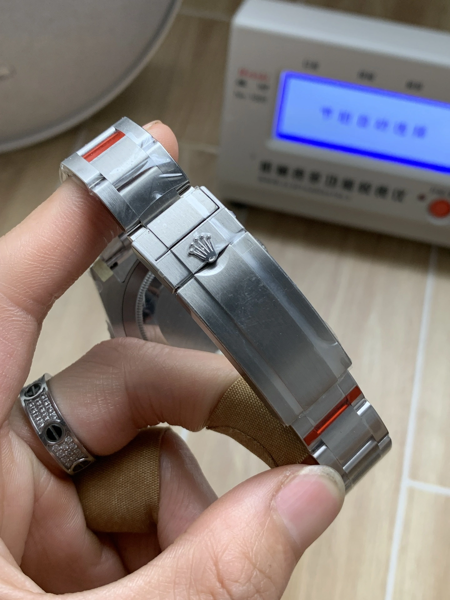 CBD Factory Rolex Submariner Date “Hulk” Green 40mm (116610LV) 1:1 Super Clone – DD3135 Movement RelaxedFit 189